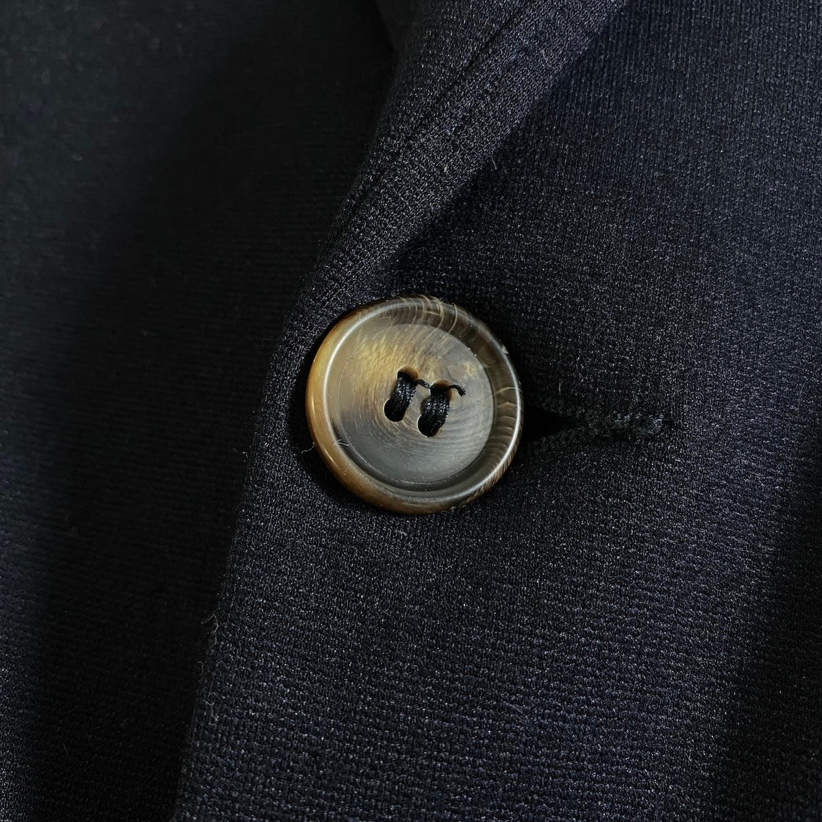 12j28 GIORGIO ARMANI ジョルジオアルマーニ 黒タグ スーパーストレッチ テーラードジャケット Size 46 ネイビー ブレザー フォーマル 紳士服t18r