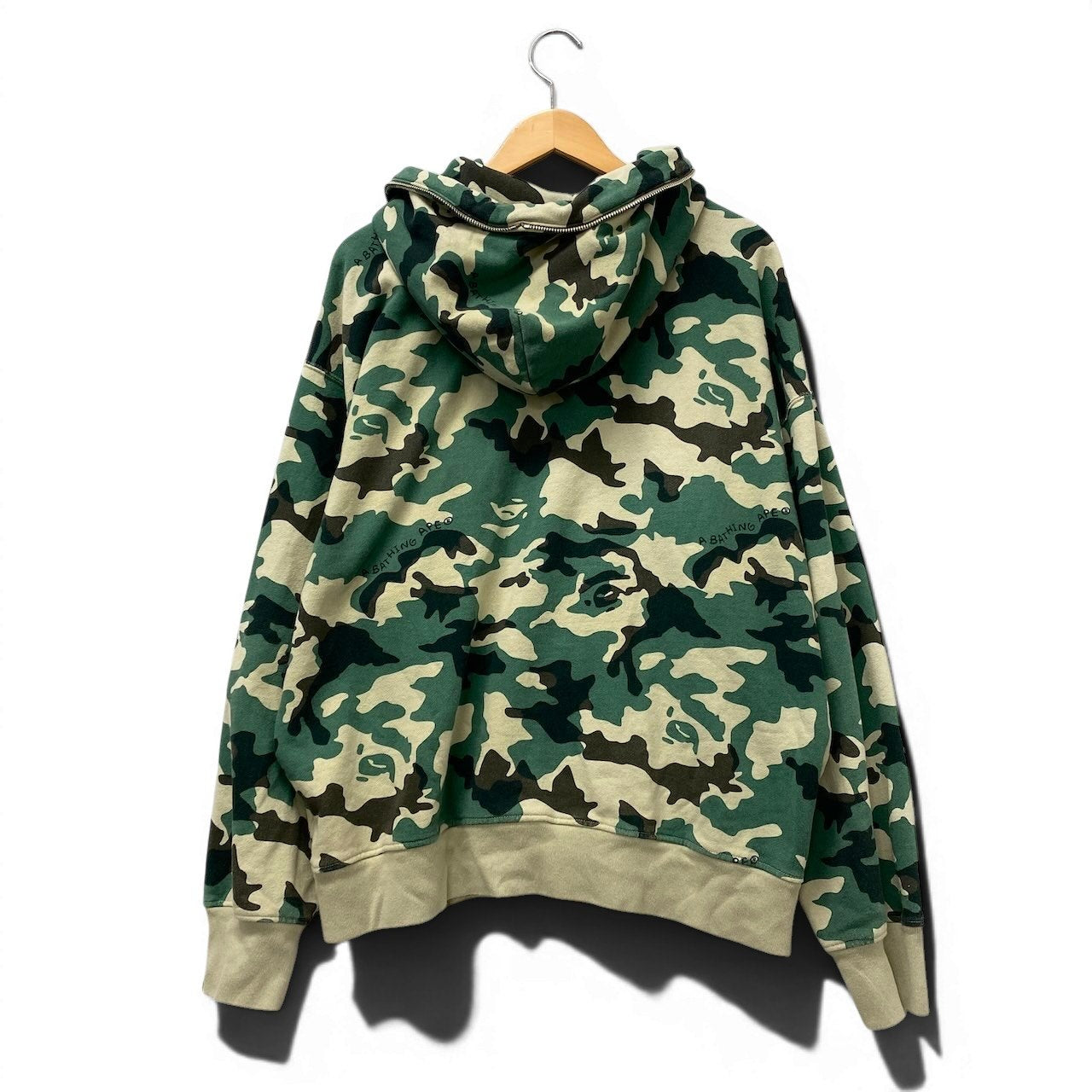 32e16 ABathing Ape アベイシングエイプ WOODLAND CAMO フルジップフーディー パーカー 001ZPJ301006M Lサイズ グリーン ベージュ コットン100％ メンズ 男性用t18r
