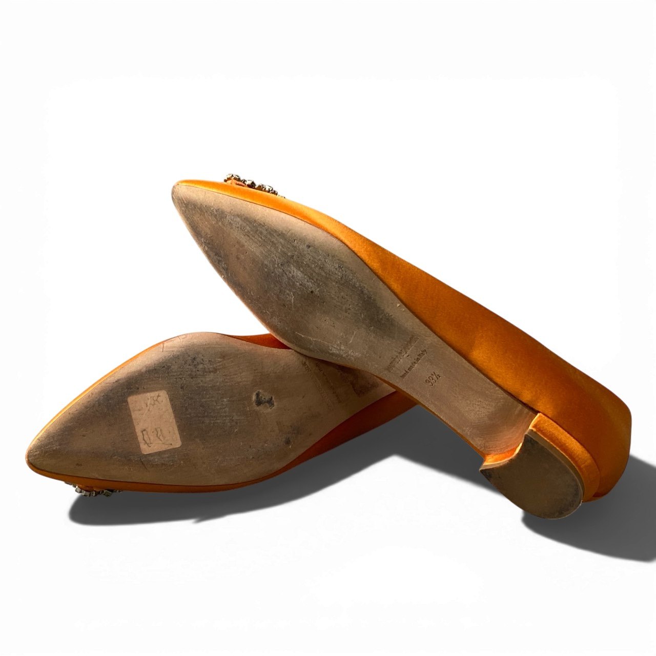 1b2 MANOLO BLAHNIK マノロブラニク ハンギシ ビジュー付き フラットシューズ サイズ39 1/2 オレンジ サテン レディース 靴k02i