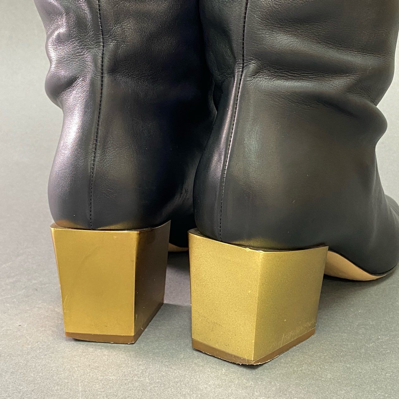 1l19 Salvatore Ferragamo サルヴァトーレ フェラガモ ガンチーニ レザーロングブーツ 9 D ブラック ゴールド Leather イタリア製 シューズ