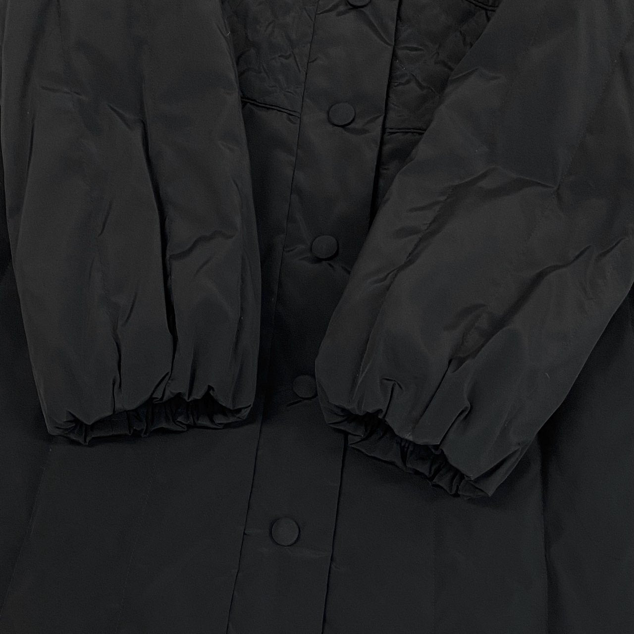 82k28 TOKUKO 1er VOL トクコプルミエヴォル ダウンコート ロングコート Aライン 裏地総柄プリント アウター 9 ブラック ポリエステル レディースu02t