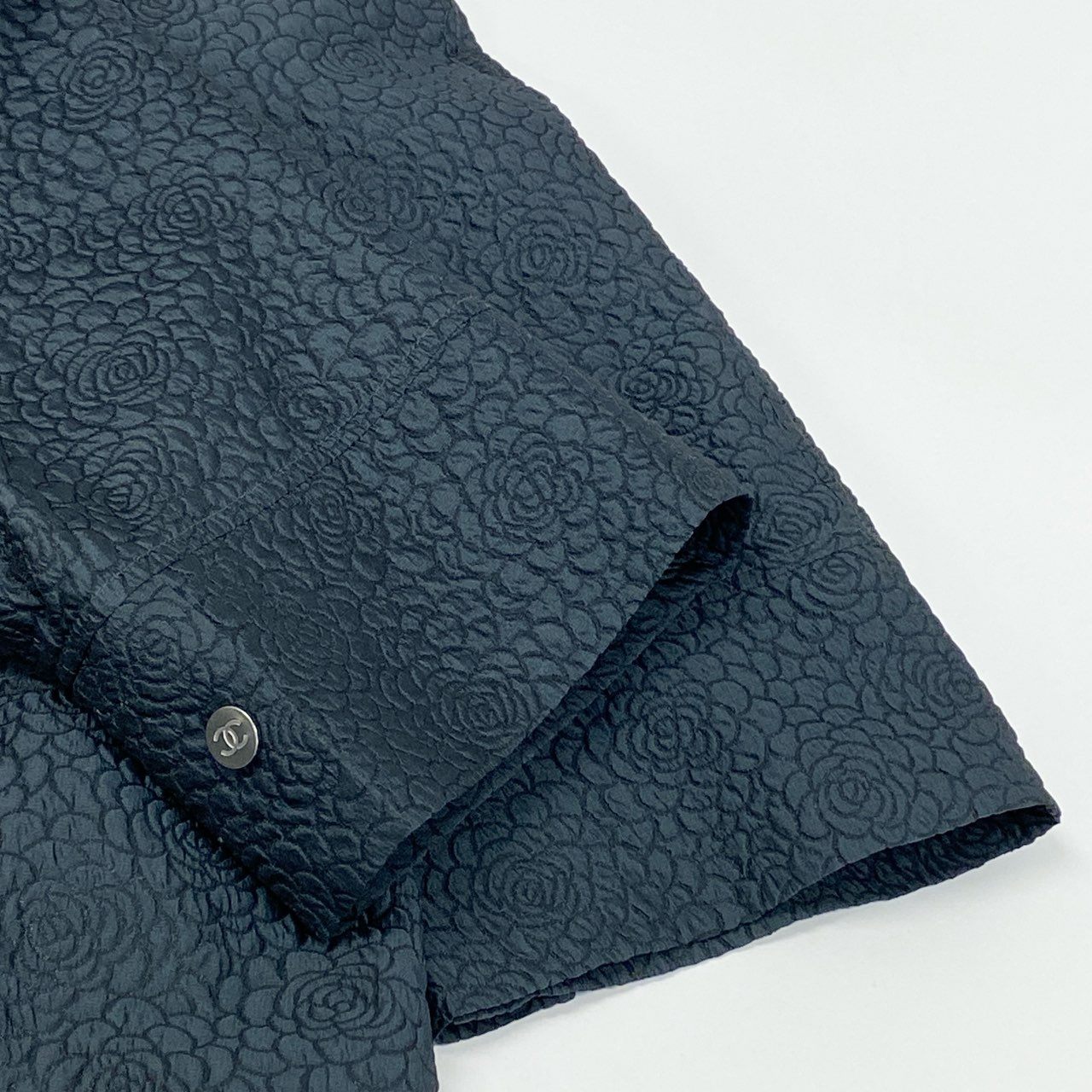 Cb10【美品】CHANEL シャネル 2014 カメリア ココマーク スタンド襟 ジャケットコート P46220V33837 38サイズ ネイビー レディース 女性用k02i