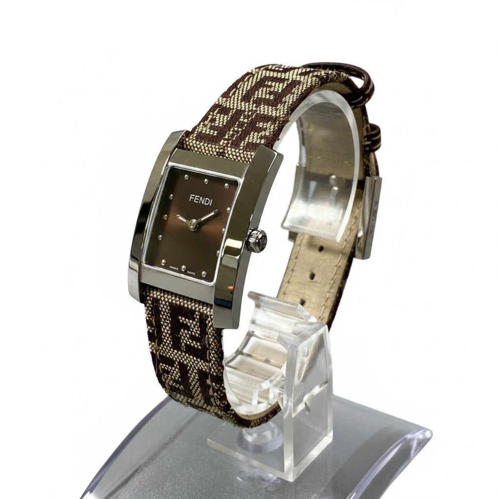f24 FENDI 腕時計 ズッキーノ スクエア 141-7000L-107 ブラウン系 レザー レディース 女性用k02i