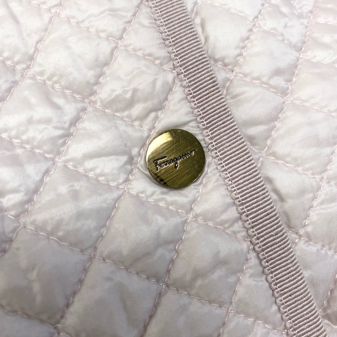 Ea16 Salvatore Ferragamo サルヴァトーレフェラガモ 裏地シルク総柄 キルティングジャケット サイズ40 ピンク系 レディース 薄手アウター 羽織k02i