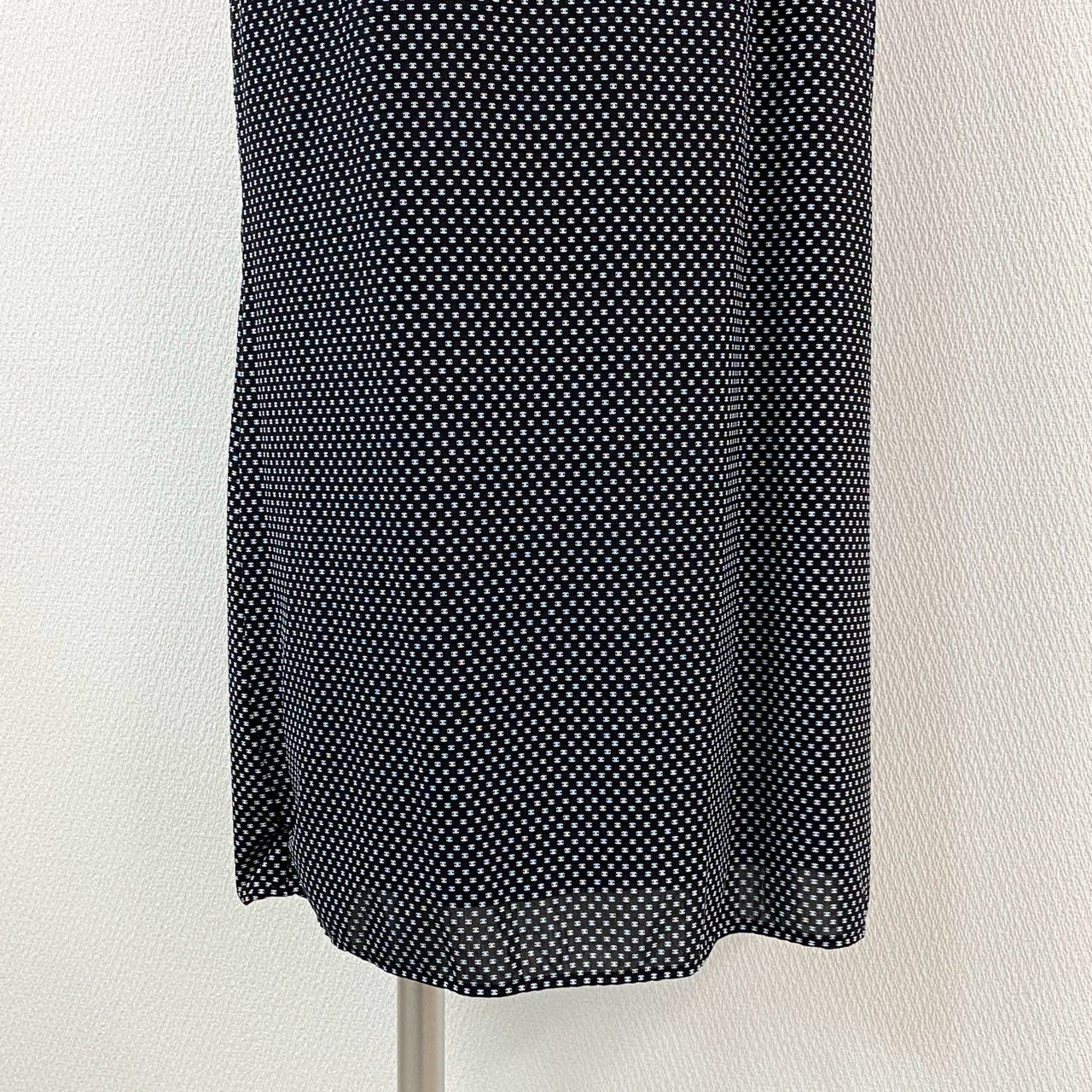 6h29 《極美品》CHANEL シャネル ココマーク スカート フレアスカート ミモレ丈 イタリア製 P78129V69773 38サイズ ブラック ホワイト レディース 女性用k02i