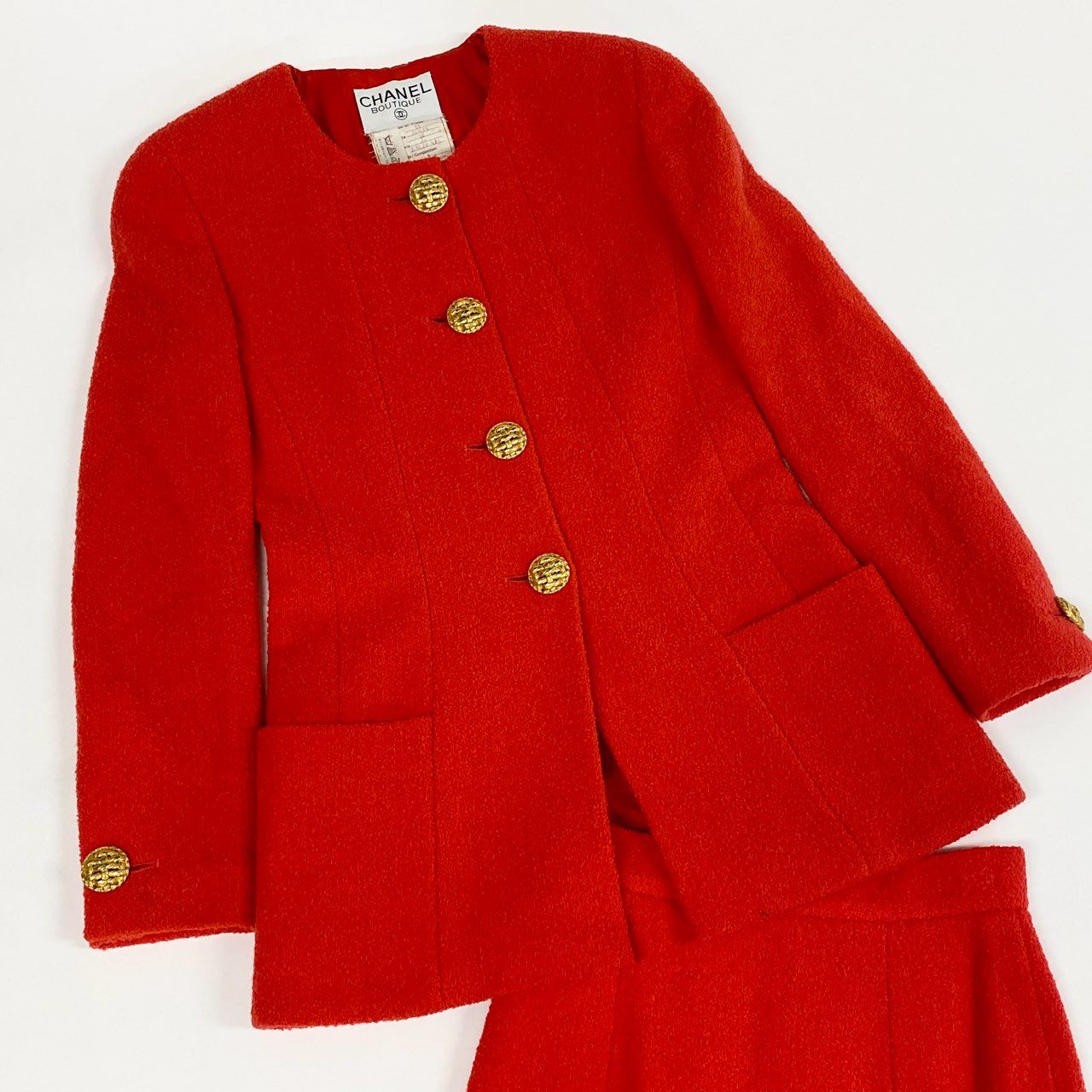 44a15 【archive】CHANEL ヴィンテージ シャネル 1994年 ランウェイ ツイードジャケット スカート セットアップ ゴールドボタン サイズ36 レッド レディースta1