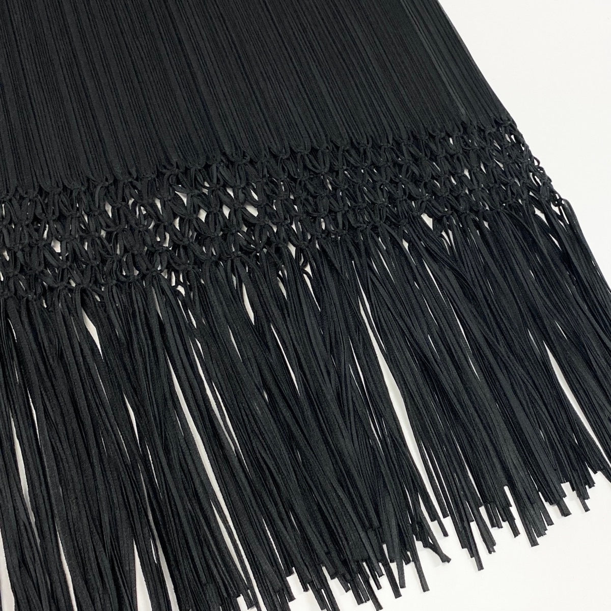 Ae14 【美品】 PLEATS PLEASE プリーツプリーズ フリンジデザイン プリーツスカート ミディ丈 PP81-JG726 サイズ2 ブラック ポリエステル100％ レディース 女性服ta1
