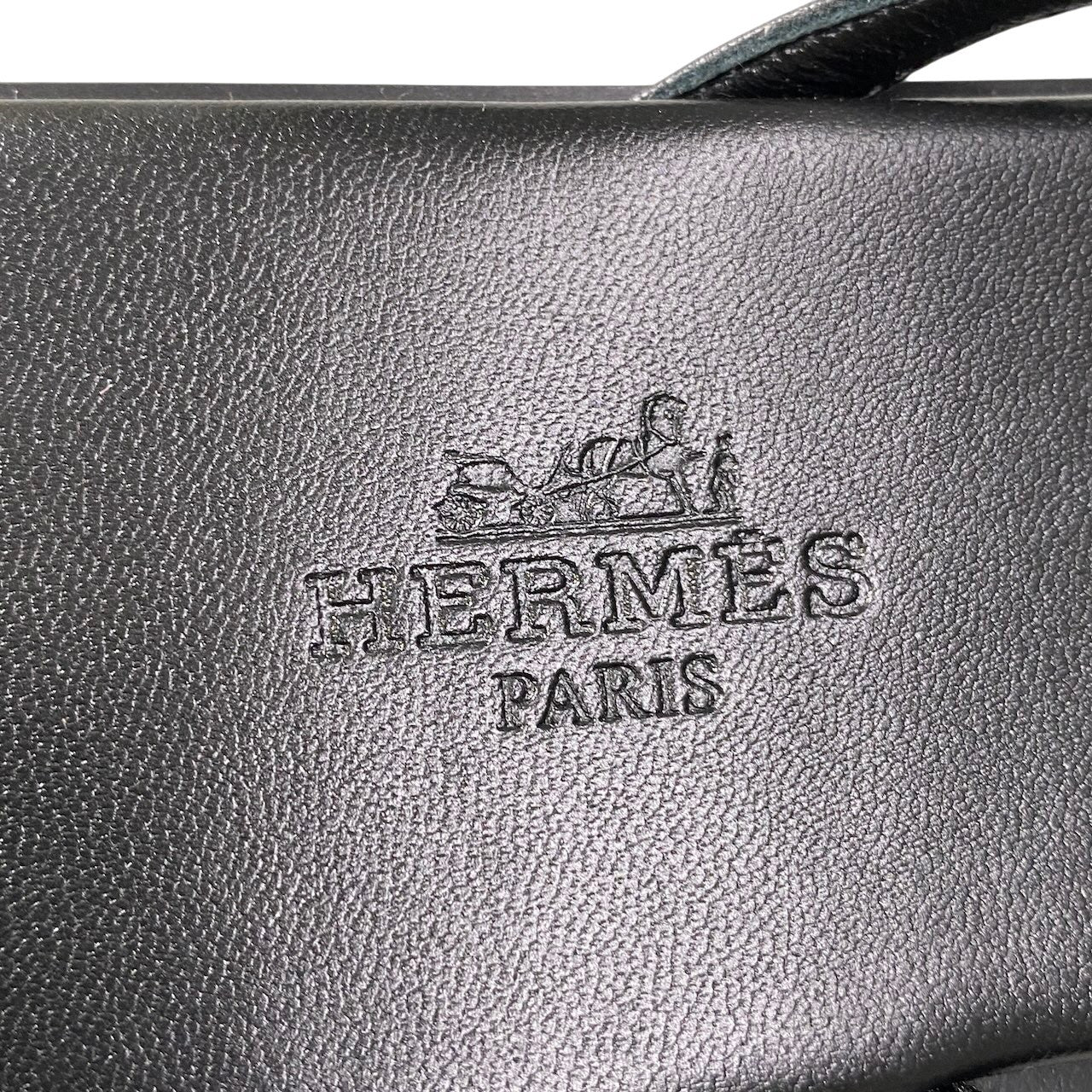 【未使用保管品】 HERMES エルメス ミス サンダル フラットシューズ クロスストラップ H261038Z サイズ37 ブラック レザー レディースk02i