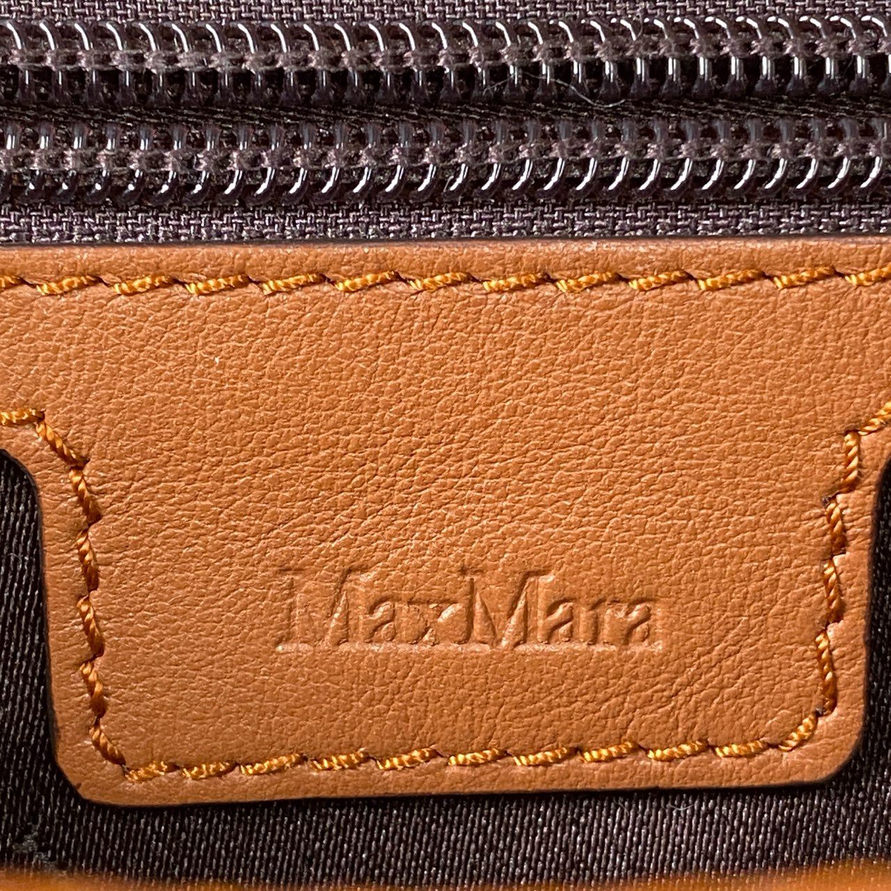 Af23 定価￥110,000 Max Mara マックスマーラ ワンショルダーバッグ ブラウン系 レザー