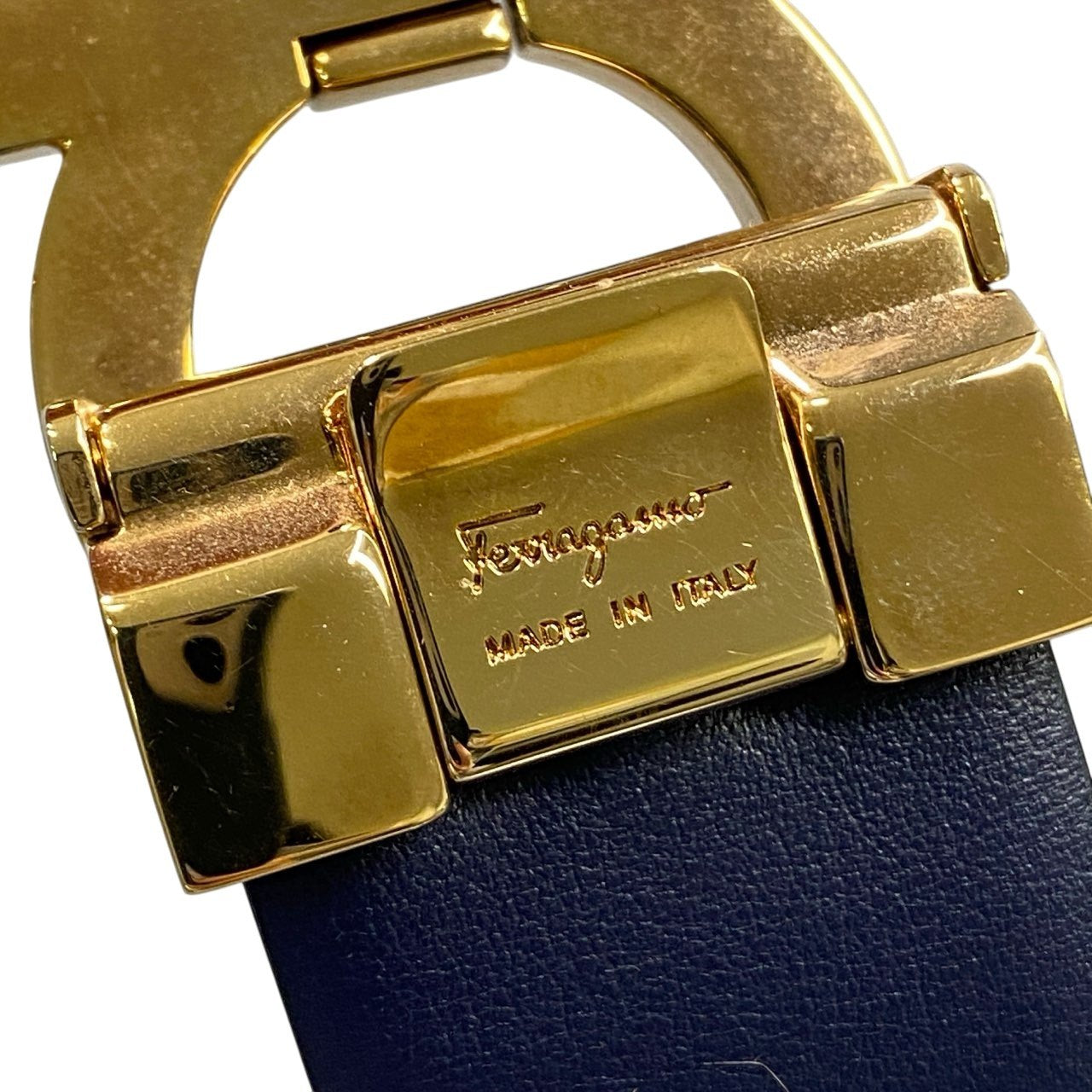 a6【美品】Salvatore Ferragamo サルヴァトーレフェラガモ ガンチーニバックル ベルト リバーシブルベルト イタリア製 ブラック ネイビー レザー 本革 レディースk02i