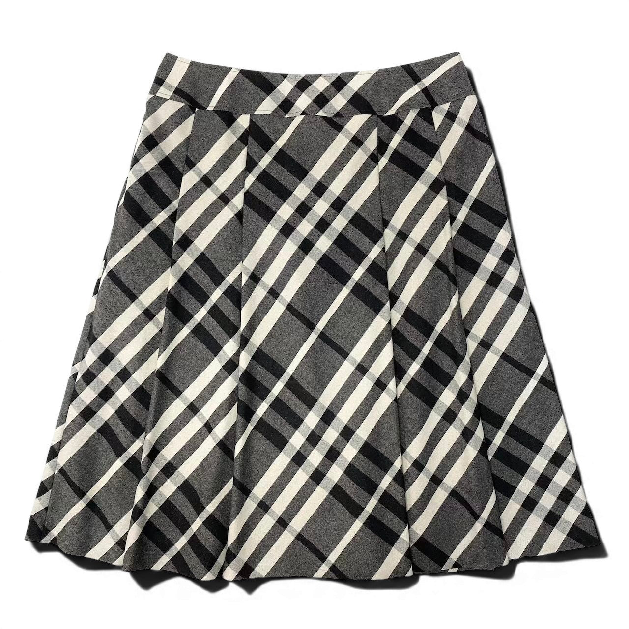 80e12 BURBERRY LONDON バーバリー ロンドン タックプリーツ チェックスカート サイズ46 グレー 大きいサイズ レディースt18r