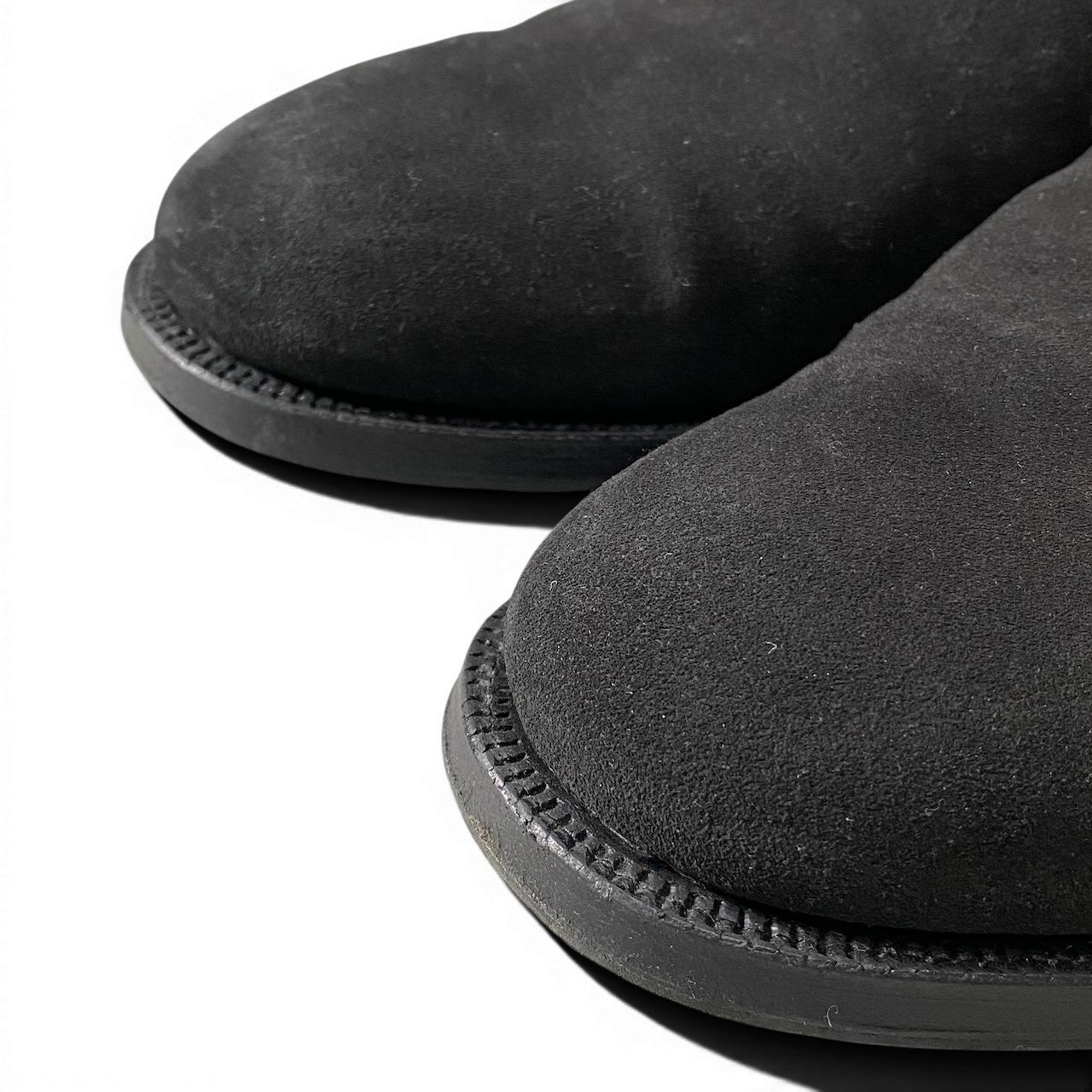 2f10【美品】 CROCKETT & JONES クロケットアンドジョーンズ CHERTSEY チャートシー プレーントゥ チャッカブーツ スウェードレザー シューズ サイズ9 ブラック メンズ 紳士靴u02t