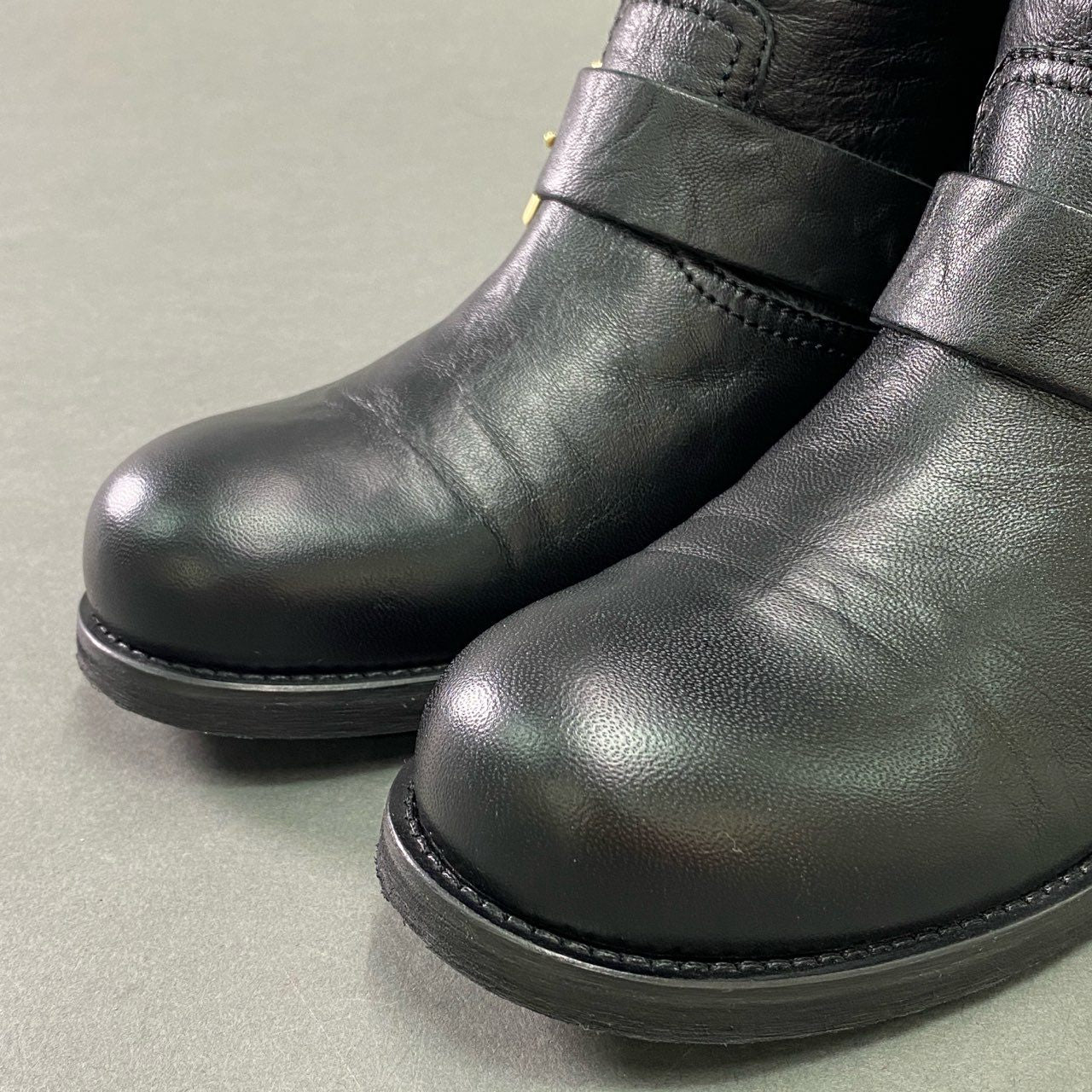 2b7 《美品》 JIMMY CHOO ジミーチュウ 247 Biker バイカーブーツ 35 ブラック レザー イタリア製 シューズ