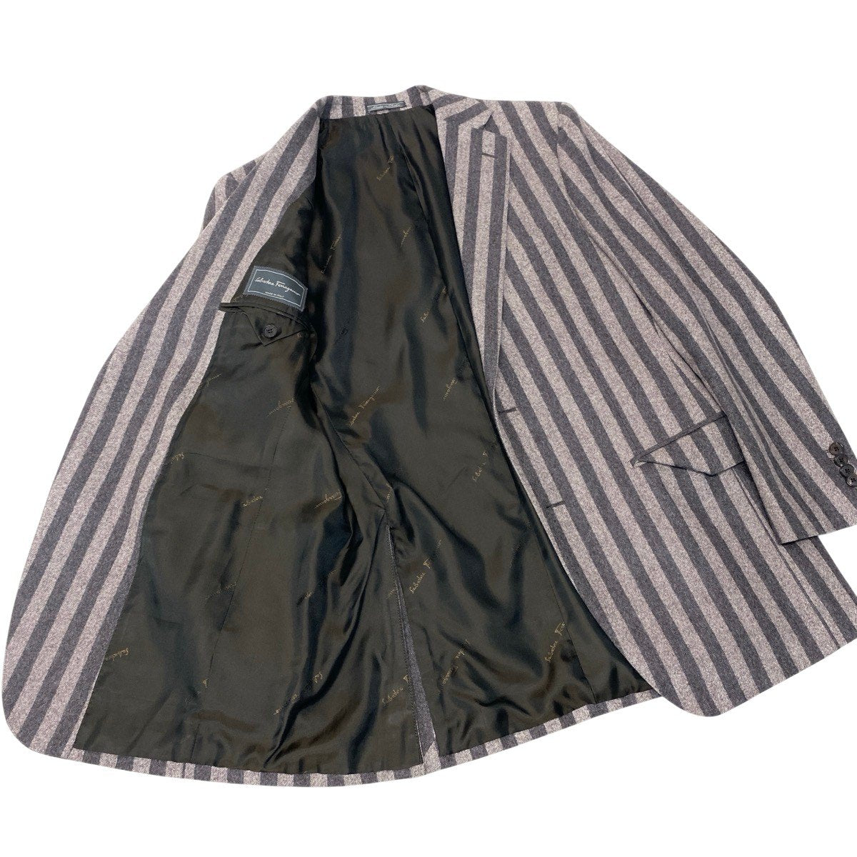 86f16【美品】Salvatore Ferragamo サルバトーレフェラガモ テーラードジャケット ウールジャケット ストライプ イタリア製 50サイズ ブラウン系 ウール100％ メンズ 男性用u02t