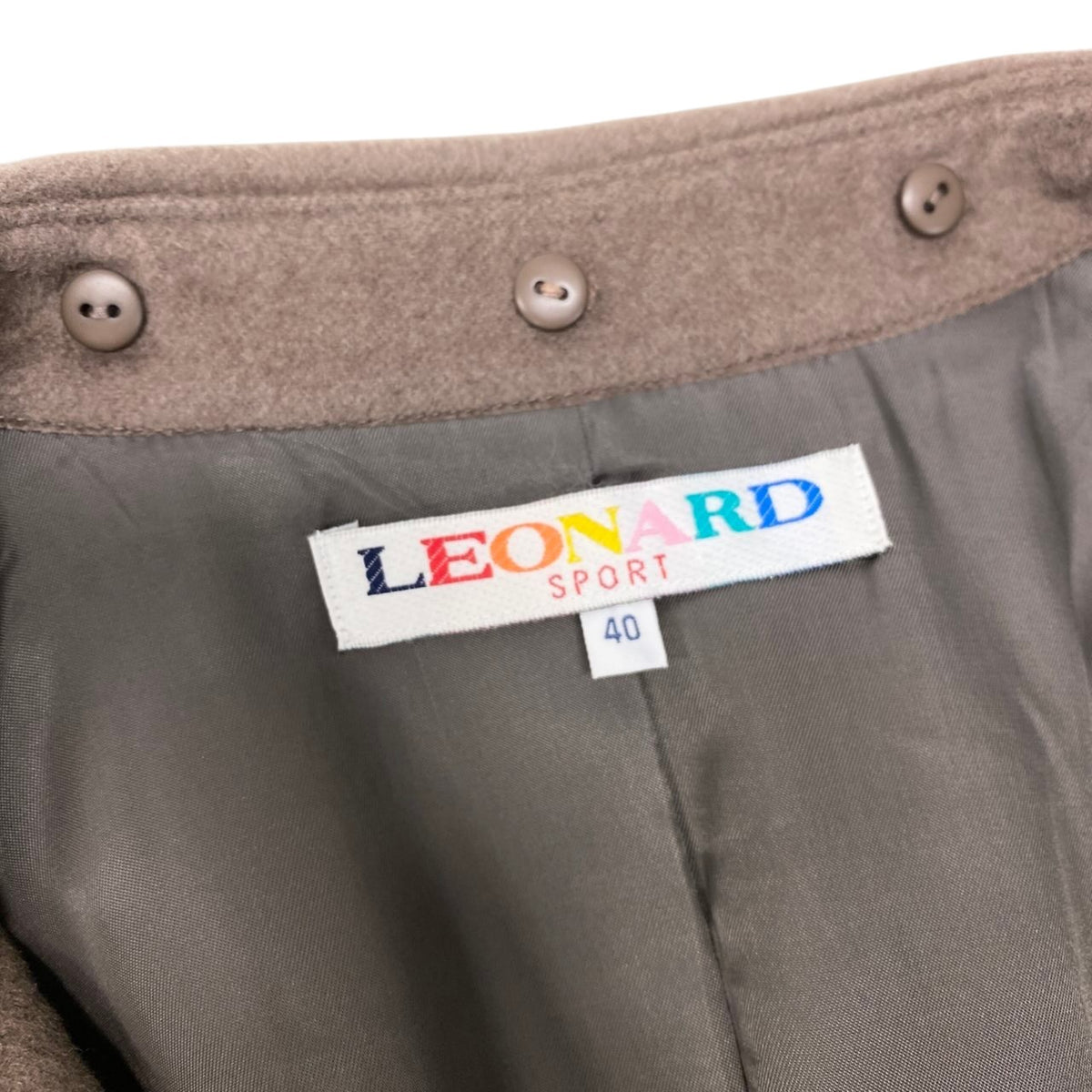 26j20 【美品】 LEONARD SPORT レオナールスポーツ ダブルブレスト ジャケットコート ハーフコート サイズ40 ブラウン カシミヤ100％ レディースu02t