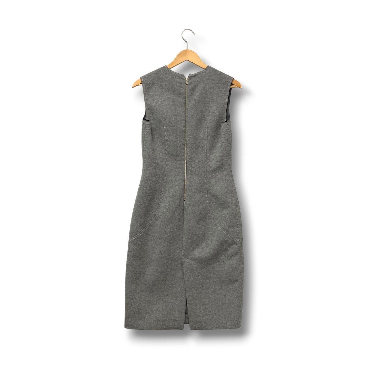 2c29 【美品】 Les Copains BLACK レコパン  定価12.3万 Vネック ノースリーブ ロングワンピース アンゴラ混 レディース 女性用 42 グレーu02t