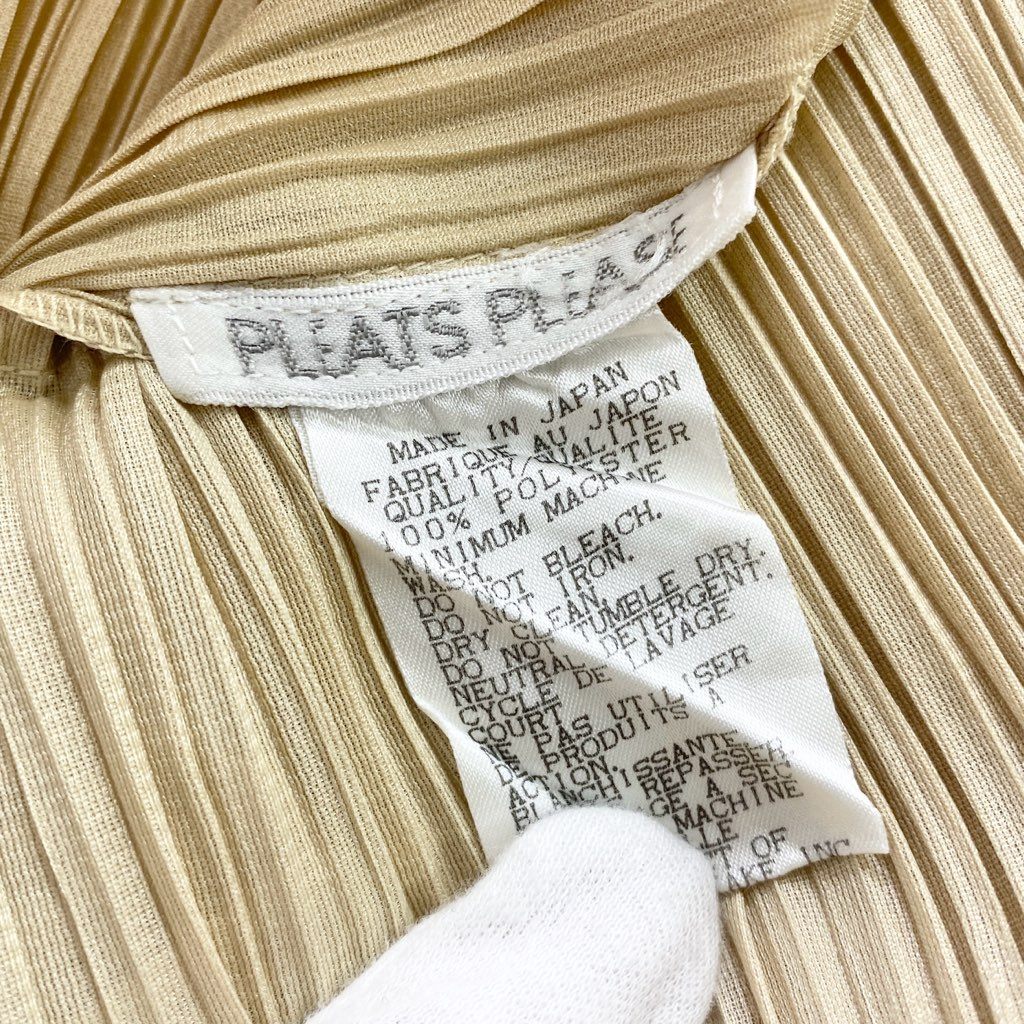 29d8 PLEATS PLEASE ISSEY MIYAKE プリーツプリーズ イッセイミヤケ 日本製 PP04-JK604 ハイネック 長袖プリーツカットソー ロングスリーブ トップス チュニック 3 ベージュ MADE IN JAPAN