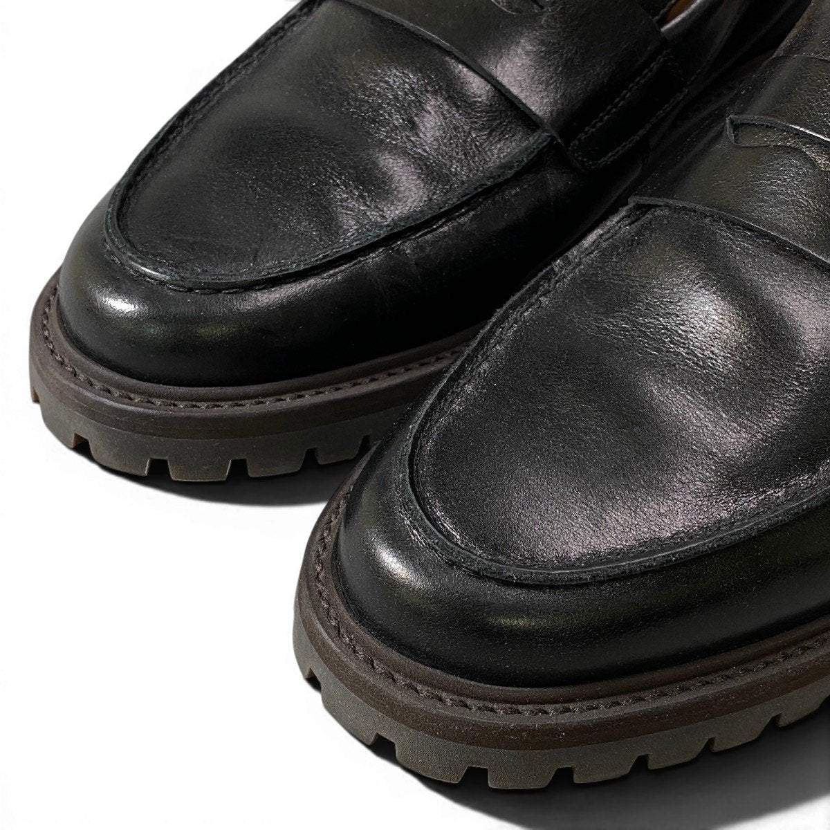 2g8【美品】COMMON PROJECTS コモンプロジェクト レザーコインローファー レザー シューズ 2379 7547 40サイズ ブラック レザー メンズ 男性用o07t