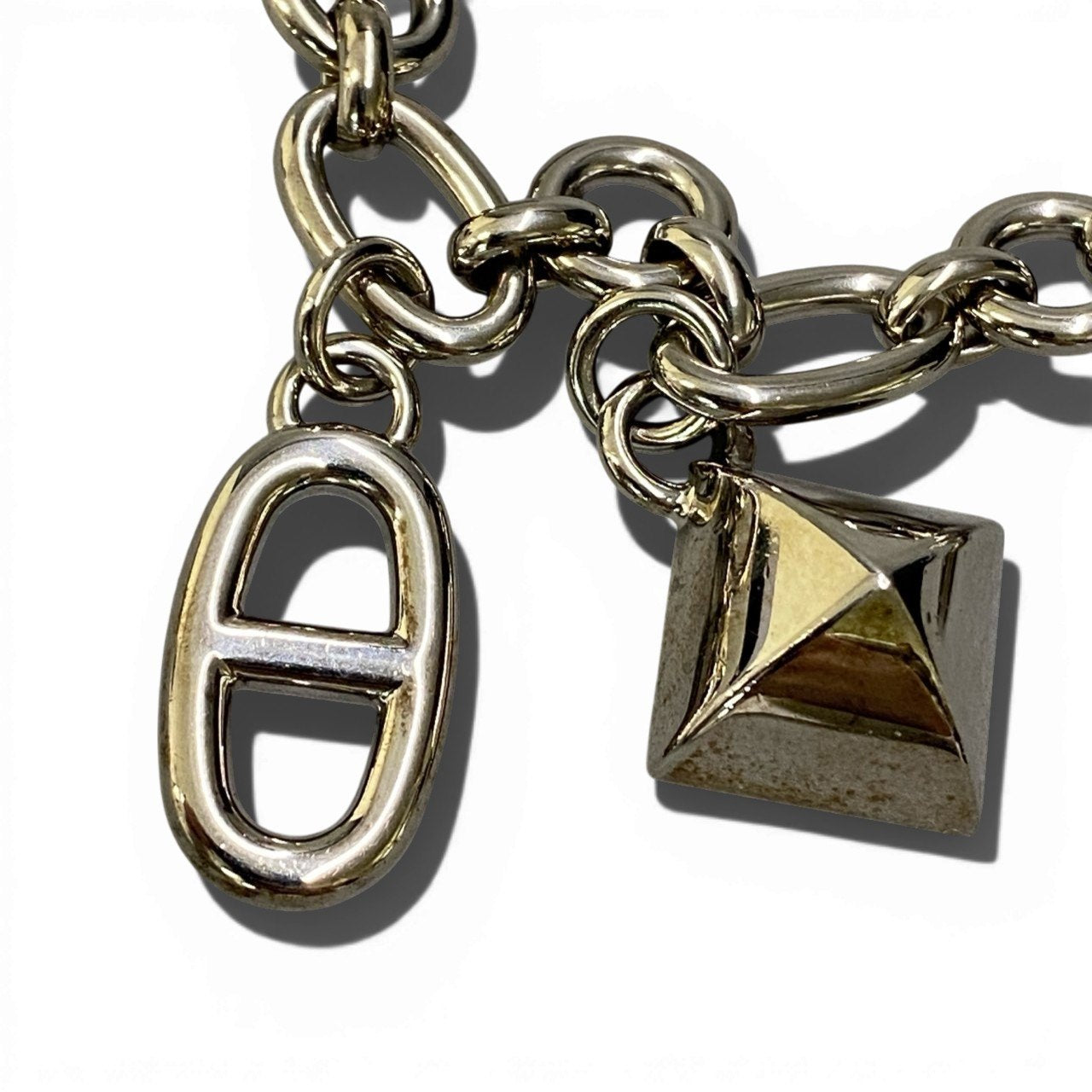 c4 HERMES エルメス アミュレット4 オルガ メタルチャーム 4連 カデナ シェーヌダンクル ユニセックスk02i