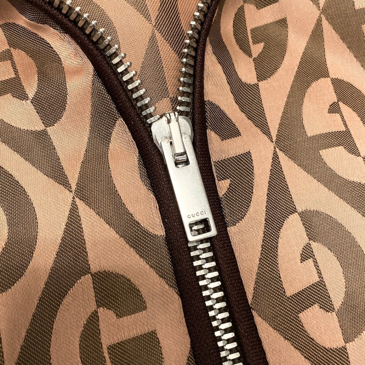 Id20 GUCCI グッチ トラックジャケット GGランバスパターン ウェブ