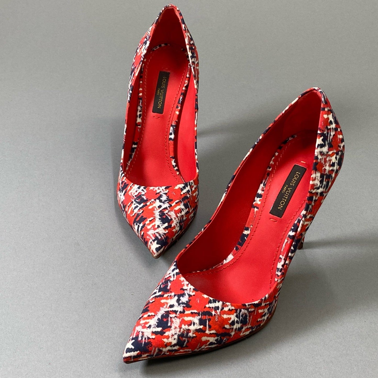 3i30 《美品》 LOUIS VUITTON ルイヴィトン ハイヒールパンプス ポインテッドトゥ 総柄 SC0194 36サイズ レッド マルチカラー レディースt18r