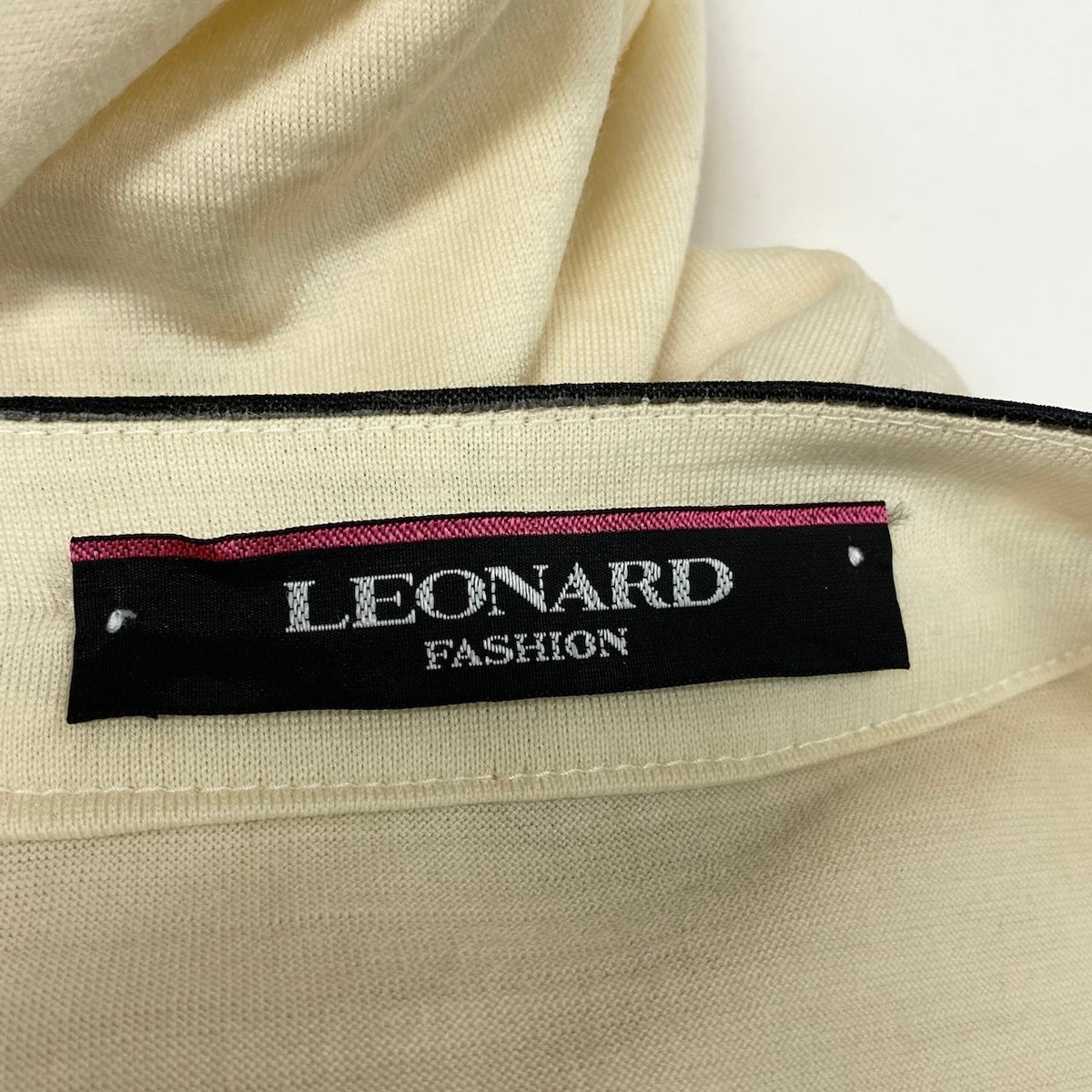 67i14 LEONARD レオナール 長袖カーディガン シルクブレンド ウール トップス 花柄 ニットカーディガン 0349975 38 アイボリー レディース 女性用u02t