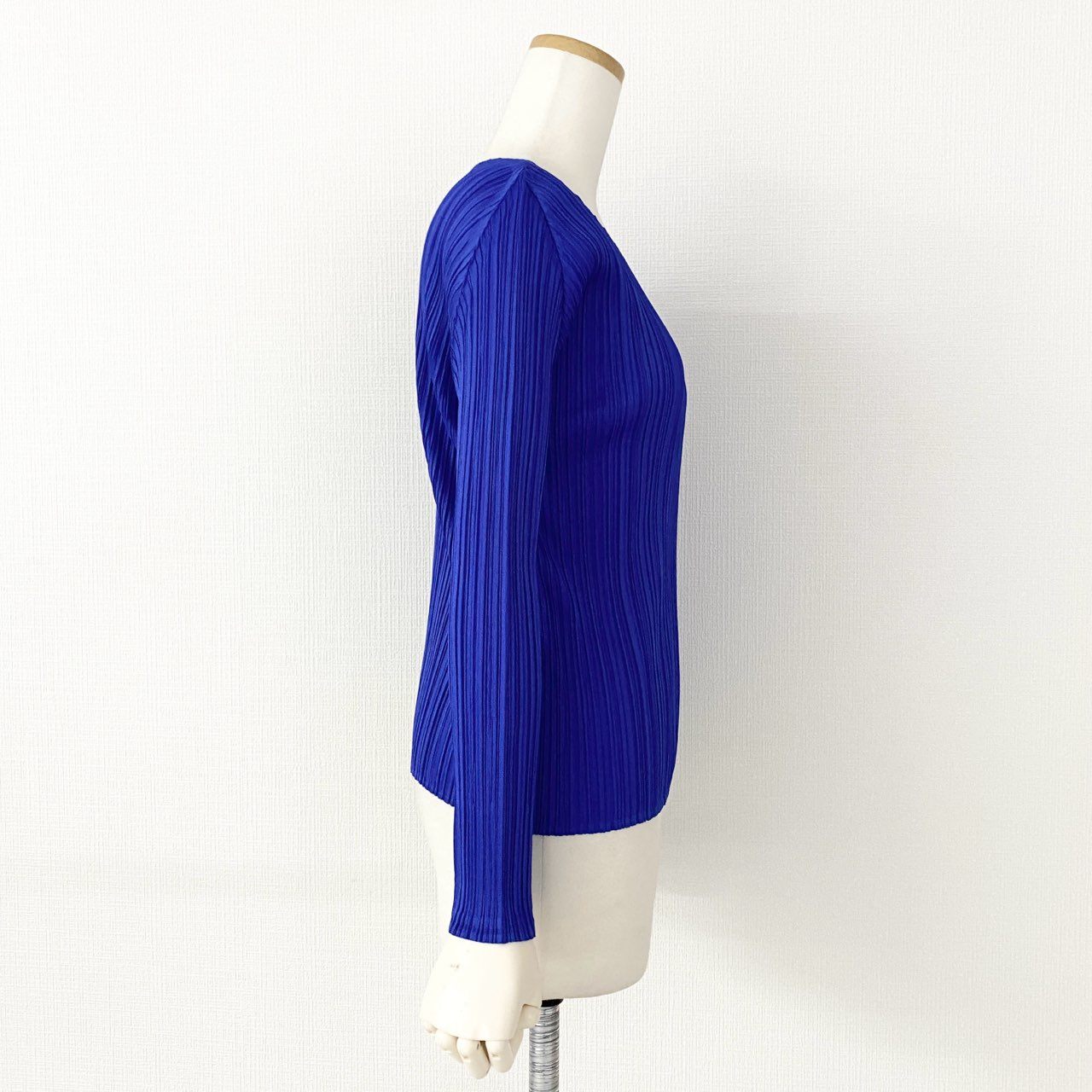 76d12-3 PLEATS PLEASE ISSEY MIYAKE プリーツプリーズ イッセイミヤケ 日本製 PP71-JK141 プリーツ長袖カットソー ロングスリーブ トップス ブルー MADE IN JAPAN