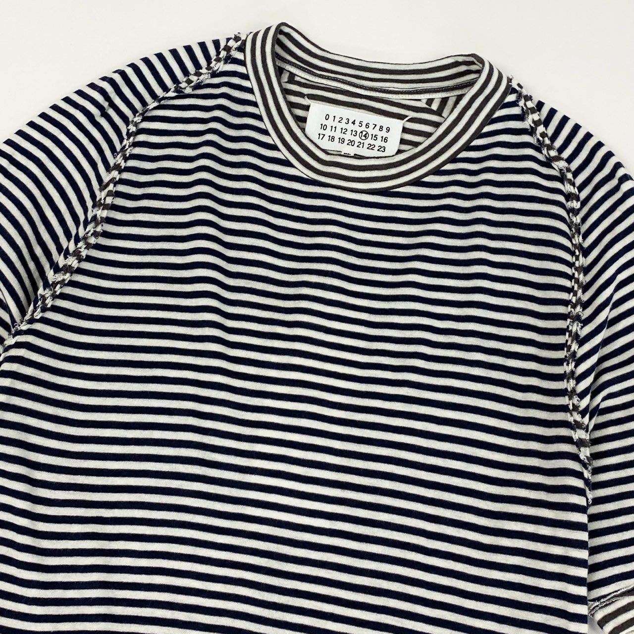 78i10 《未使用品》 タグ付 Maison Margiela メゾンマルジェラ イタリア製 ボーダー柄半袖カットソー Tシャツ クルーネック S30GC0447 46 ホワイト ブルー ブラウン コットン メンズk02i