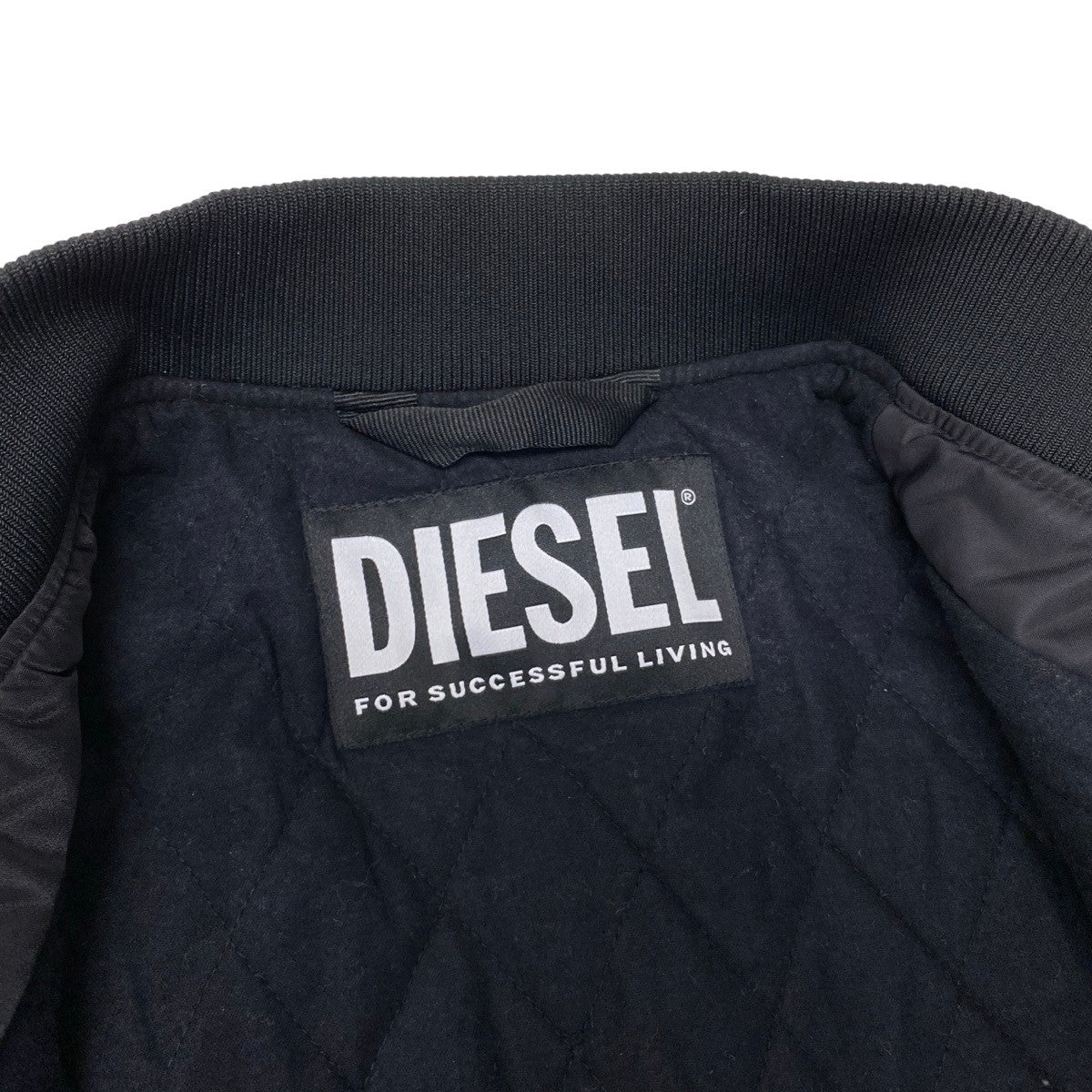 25g14 DIESEL ディーゼル J-BULC-PATCH JACKET ボンバージャケット スタジャン パッチワークデザイン A04982 サイズM ブラック メンズu02t