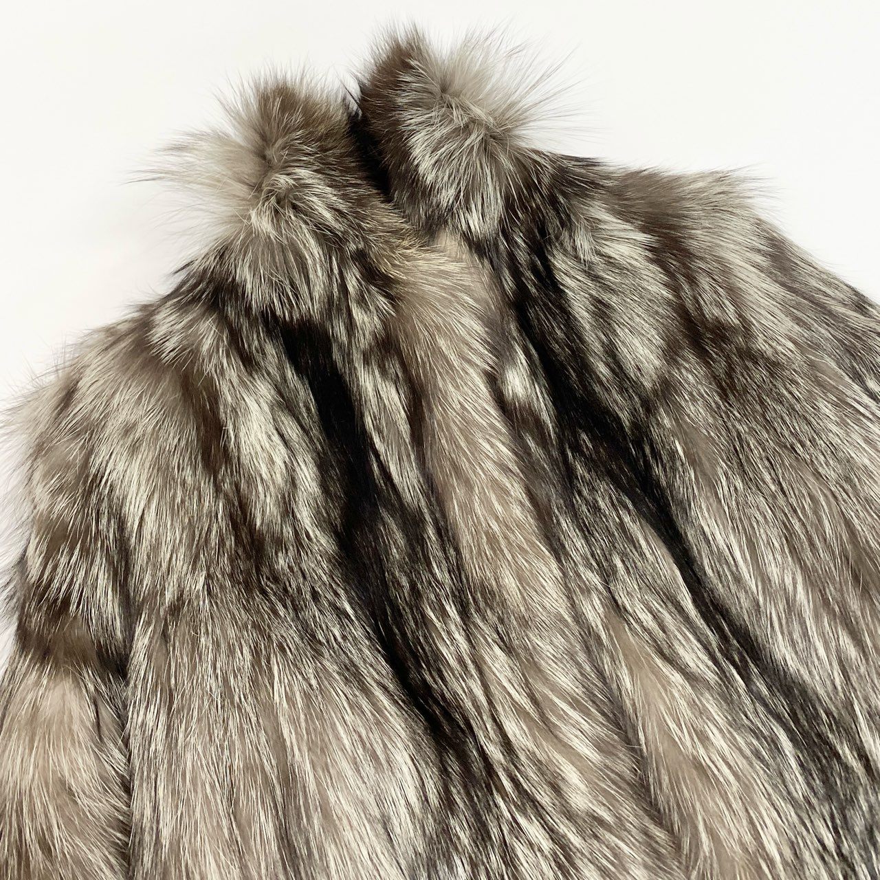 43a21 シルバーフォックス ファーコート サイズ11 本毛皮 Silver Fox Fur Coat 毛並み◎t18r