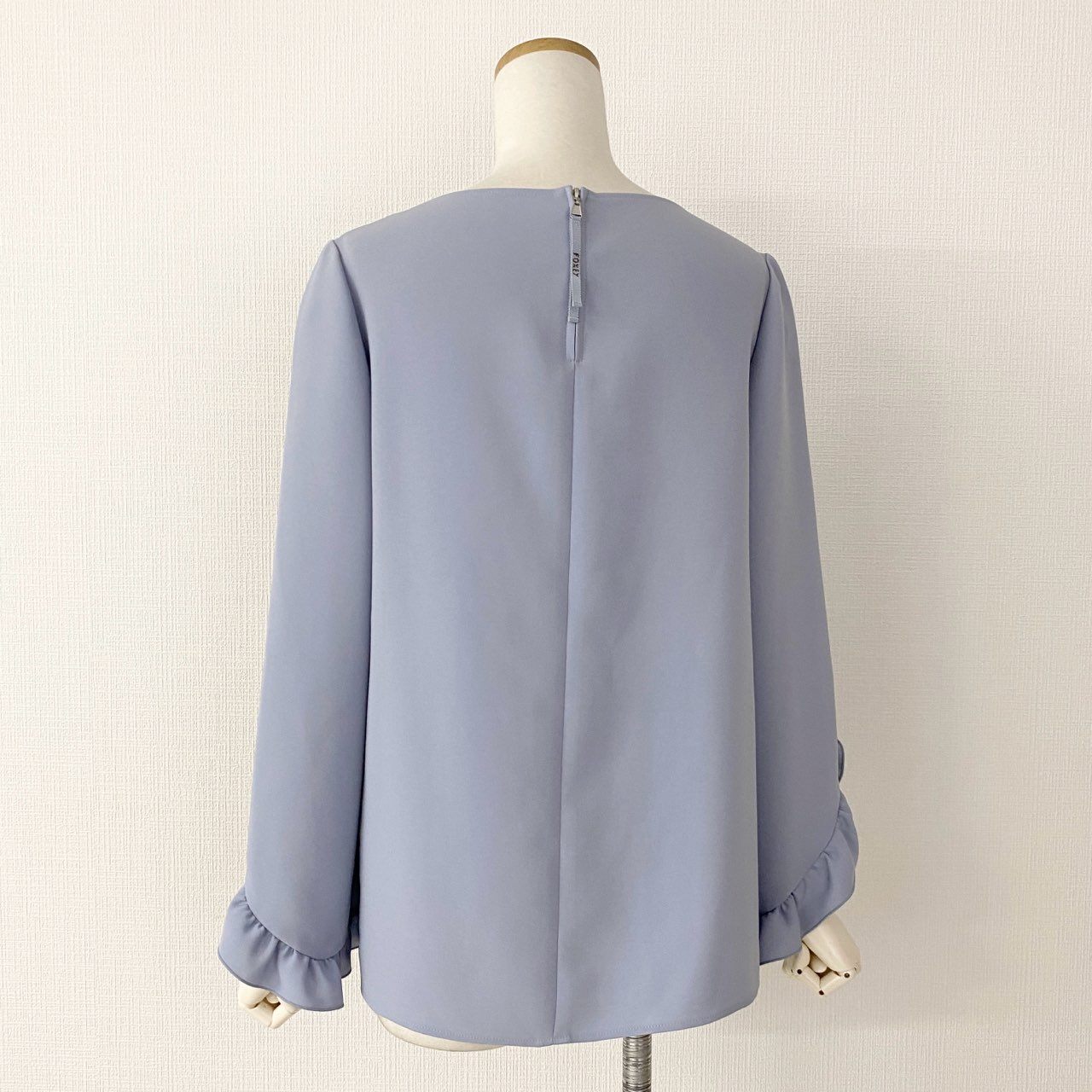 60i27 FOXEY NEW YORK フォクシー ニューヨーク Blouse フリルブラウス 39988 40 サックスブルー 日本製 トップス