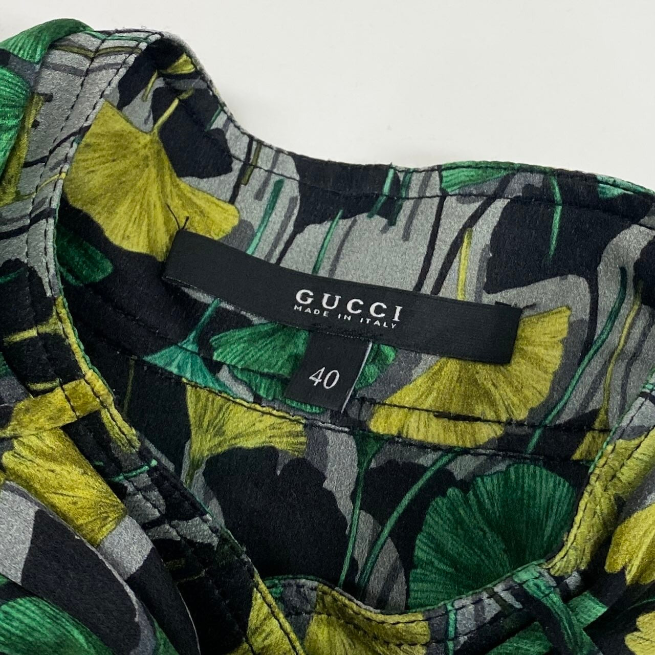Ec27 GUCCI グッチ ボウタイブラウス ロングスリーブカットソー 総柄 イタリア製 40サイズ マルチカラー コットン100％ レディース 女性用u02t