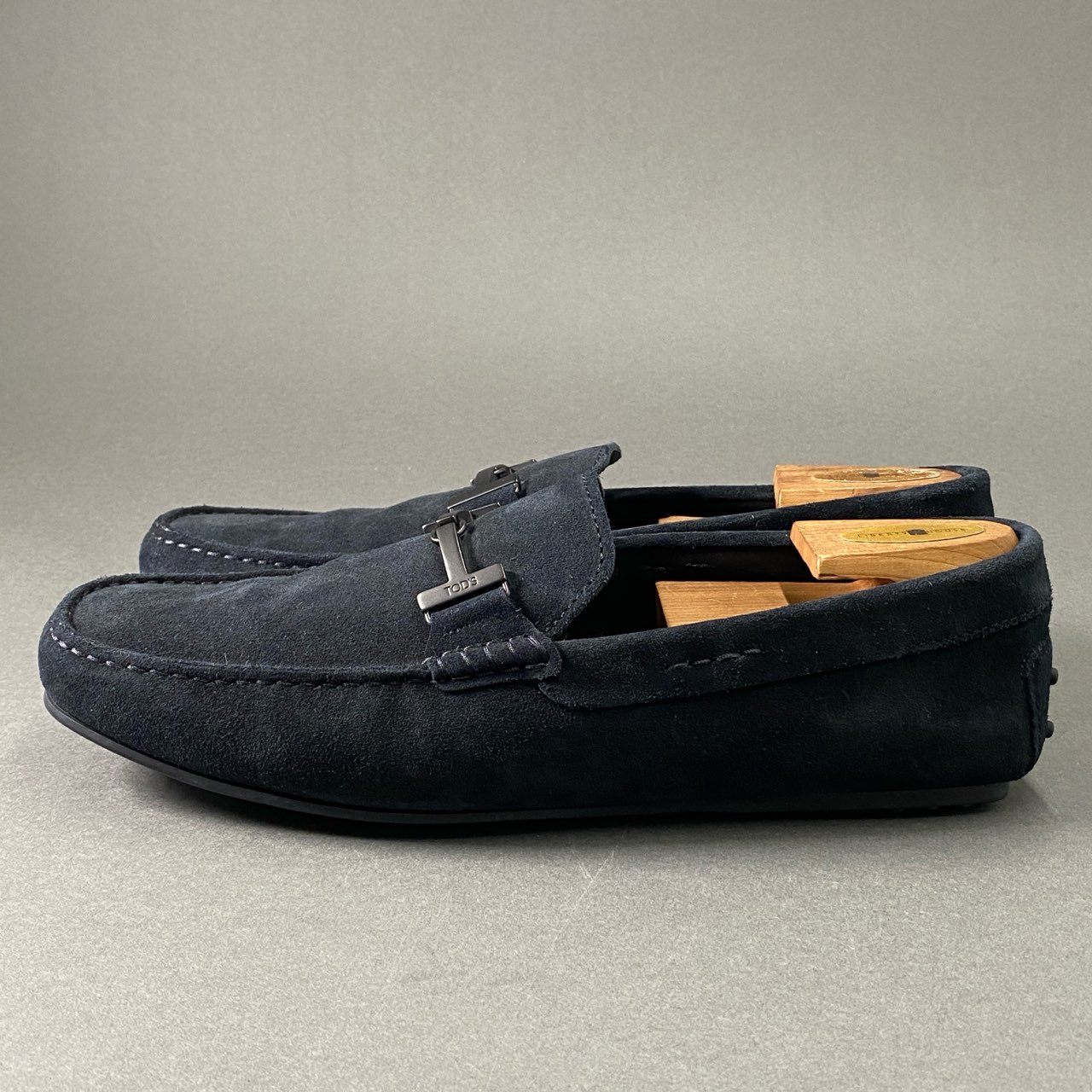 6f26 【美品】TOD'S トッズ スウェードレザー ドライビングシューズ ローファー レザーシューズ サイズ10 1/2 ネイビー メンズ 紳士靴