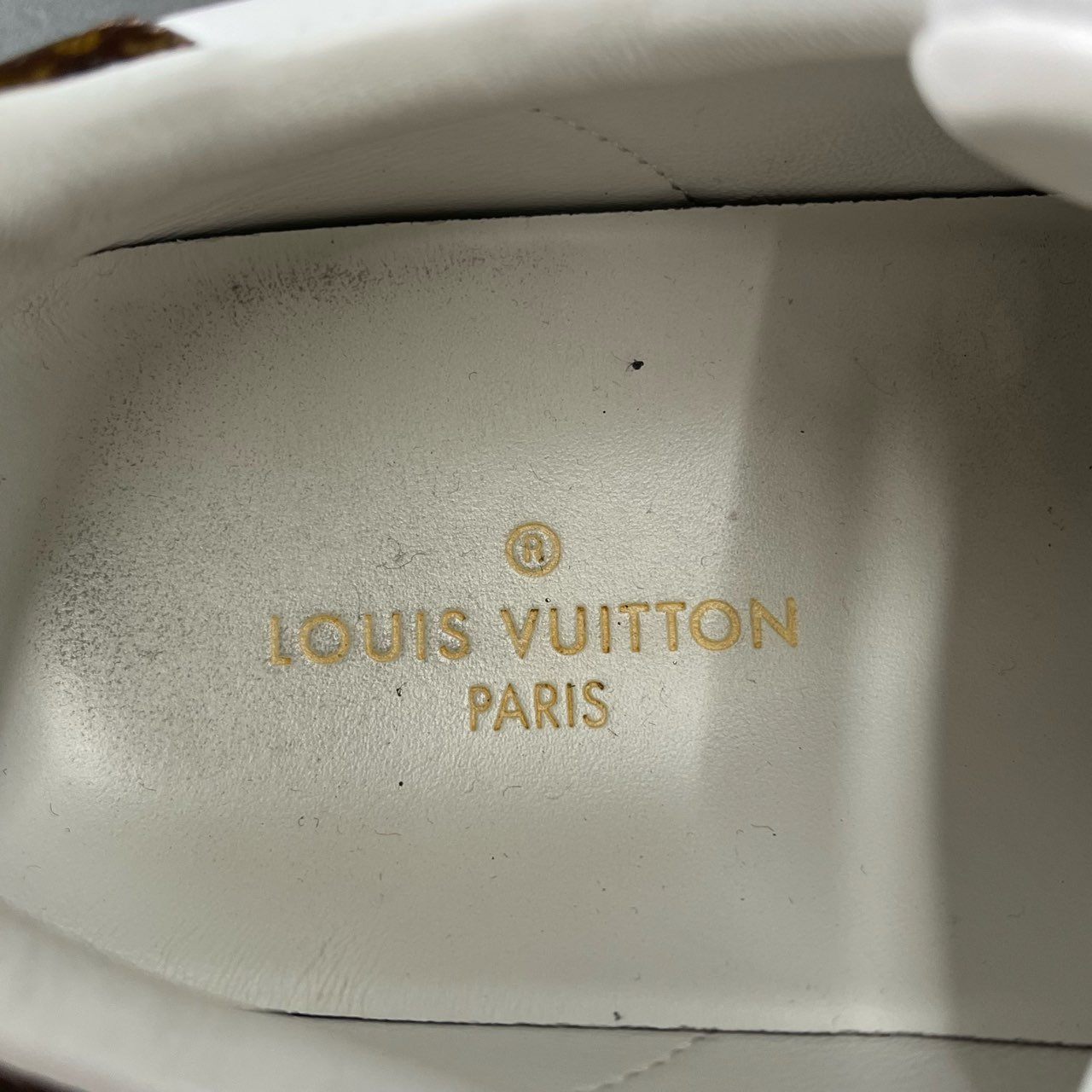 6j1 LOUIS VUITTON ルイヴィトン タイムアウトライン ローカットスニーカー ロゴ金具 シューズ 35 ホワイト ピンク レザー