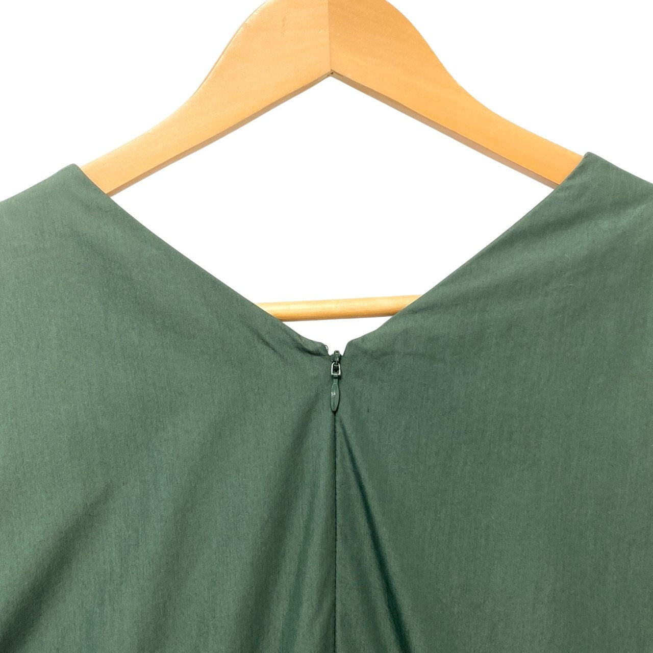 61c6 UN3D. アンスリード ティアード ロングワンピース 半袖ワンピース サイズ36 グリーン レディース ワンピース トップスk02i