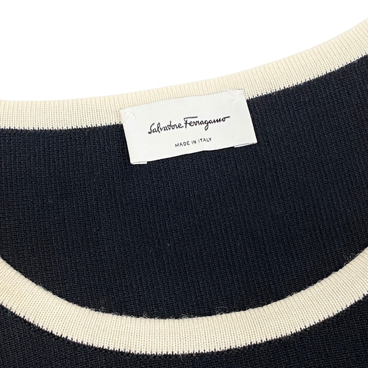 Ei3 Salvatore Ferragamo サルヴァトーレフェラガモ 半袖ニットワンピース ガンチーニ サイズM ブラック ウール100％ レディースo07t