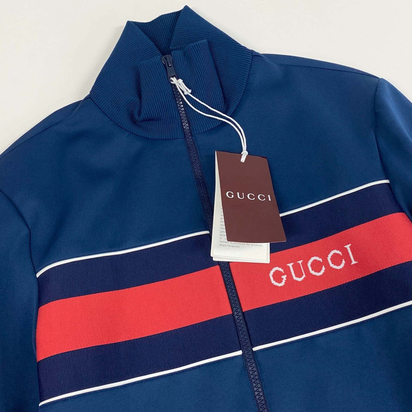 Mb23 《極美品》 GUCCI グッチ 2024 ネオプレンロゴ シェリーライン ジップアップジャケット 787872 XS ネイビー メンズu02t