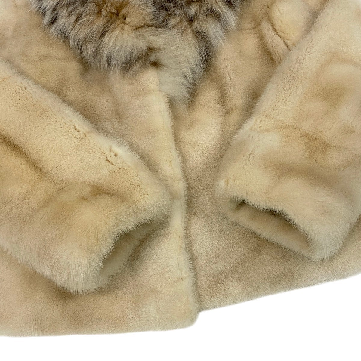 79f10 EMBA エンバ リンクスキャット × パールミンク ファーコート サイズFR ホワイト 最高級本毛皮 Lynx cat × Mink Fur Coatt18r