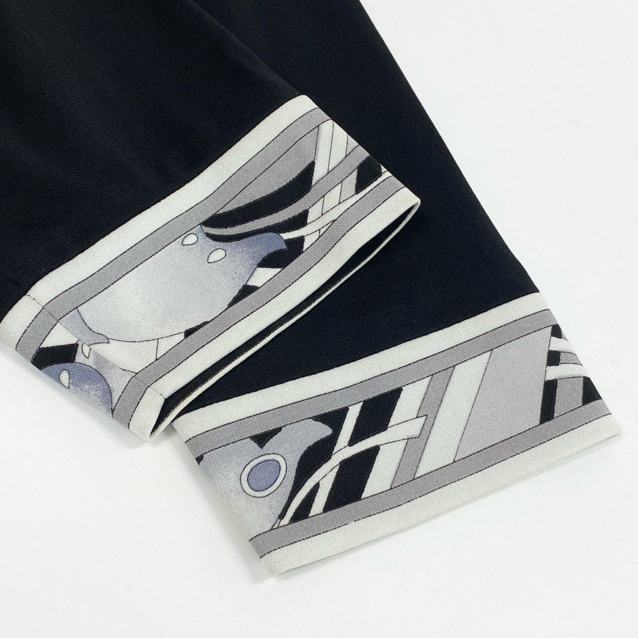 2k19 LEONARD レオナール カーディガン カンカン素材 羽織り トップス ストレッチ 0199560 Mサイズ ブラック レディースu02t