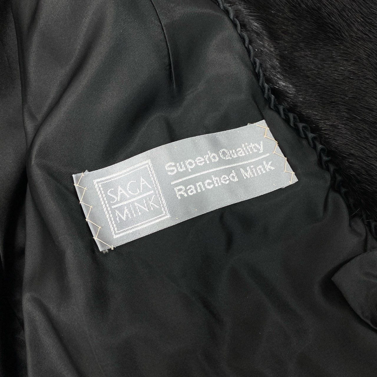 55k11 SAGA MINK サガミンク 銀サガ ダークミンク ロングコート ブラック 最高級本毛皮 裏地刺繍 MINK FUR リアルファー 艶◎t18r