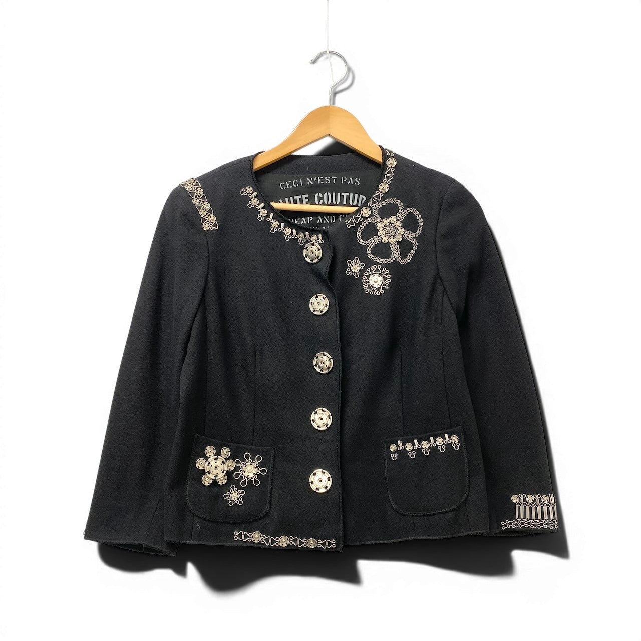 80e14 MOSCHINO モスキーノ ノーカラージャケット コットンジャケット 装飾ジャケット イタリア製 42サイズ ブラック コットン100％ レディース 女性用u02t
