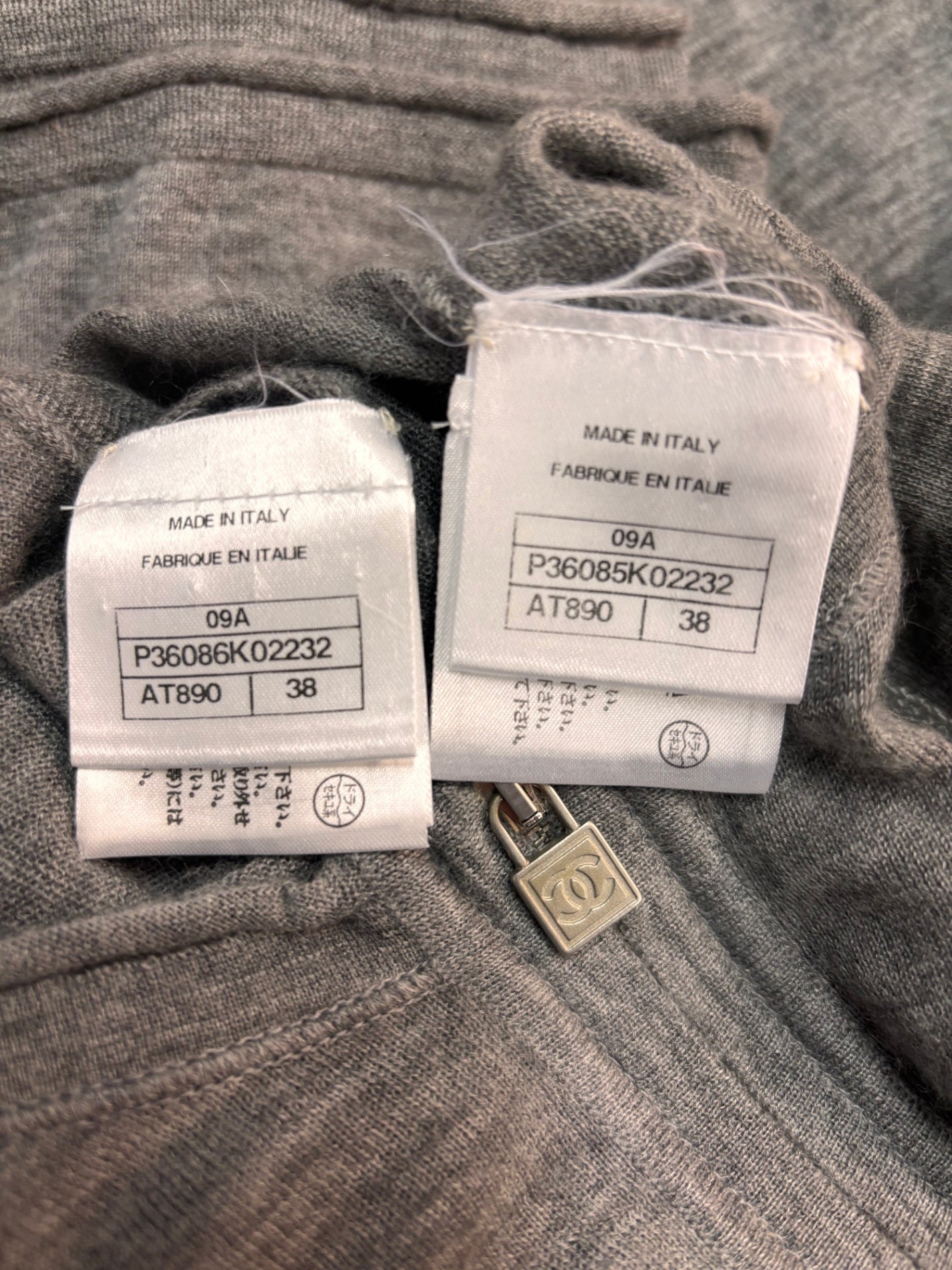 38a16 CHANEL SPORT シャネル スポーツ 2009年 スパンコール ココマーク カシミヤ100 薄手ニット カーディガン アンサンブル P36086 38 グレー レディース ニットta1