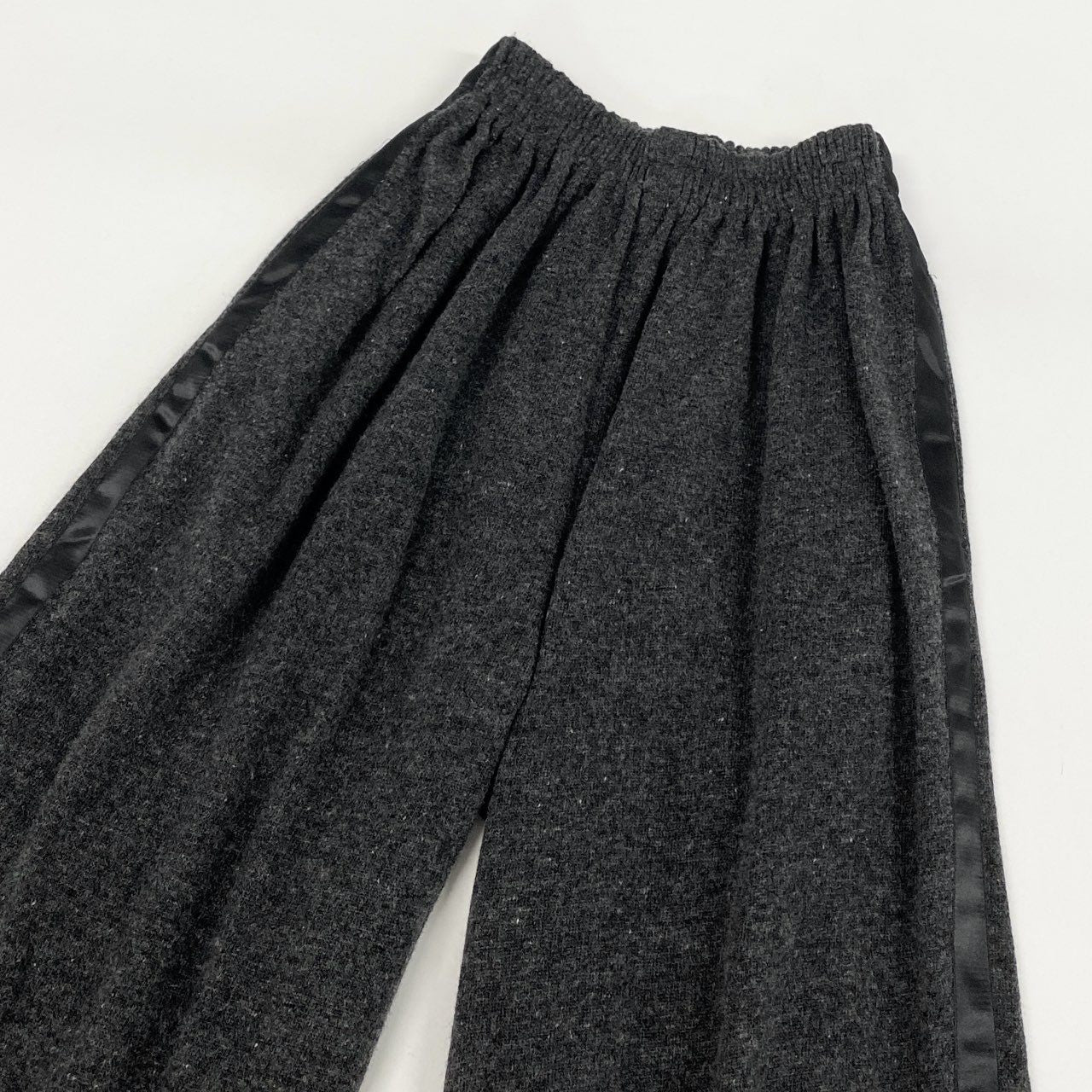48h15 COMME des GARCONS コムデギャルソン ウール ワイドパンツ サイドライン グレー ブラック レディース 日本製k02i