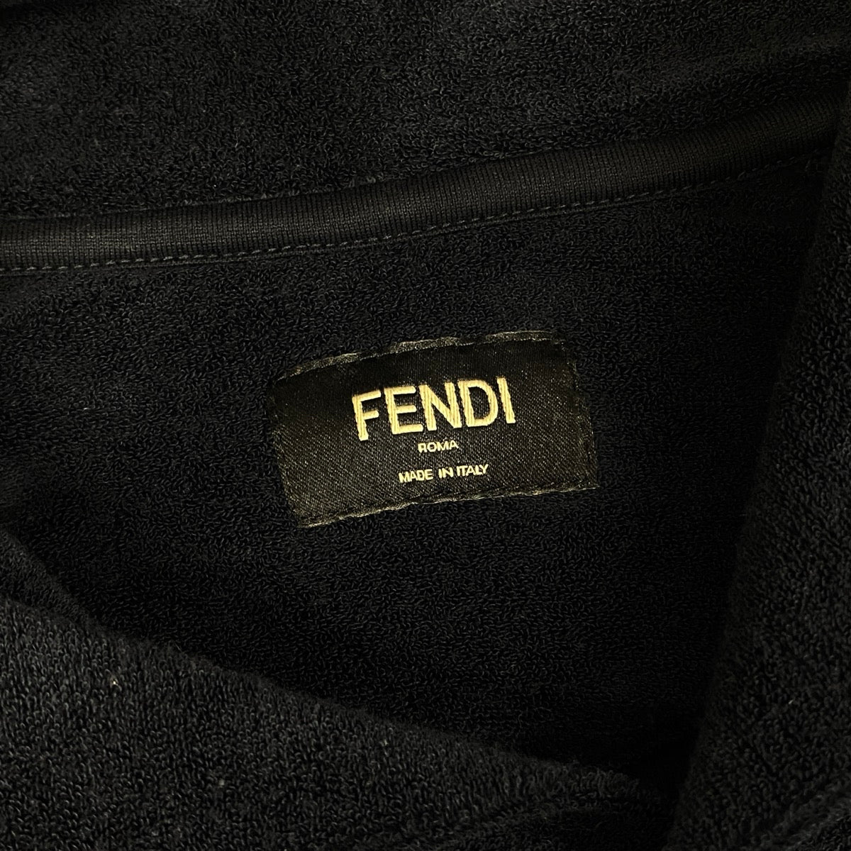 Mi4 FENDI フェンディ FFロゴ パイル生地 フードパーカー FY1102 A9RU サイズM ネイビー メンズk02i