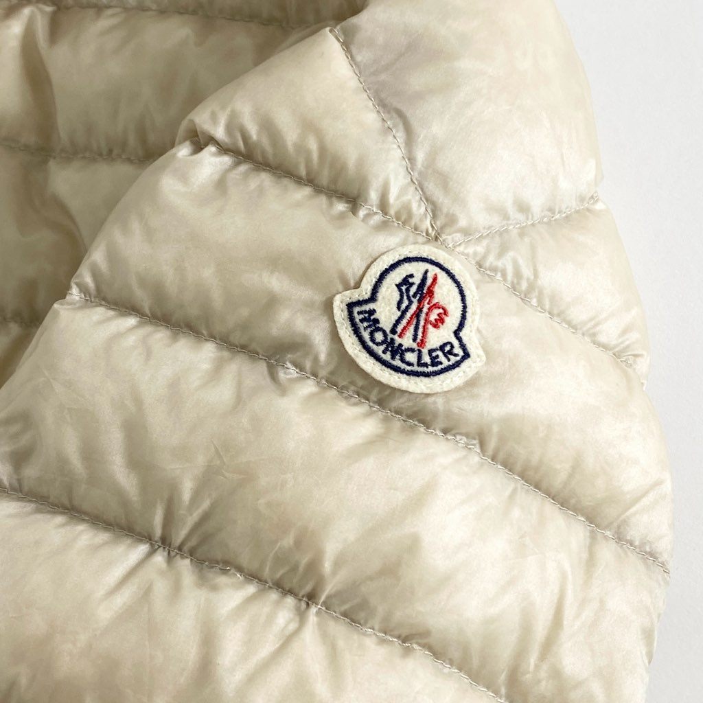 31f8 MONCLER モンクレール ダウンジャケット ELIOT GIUBBOTTO サイズ1(メンズS) ベージュ メンズ 国内正規代理店