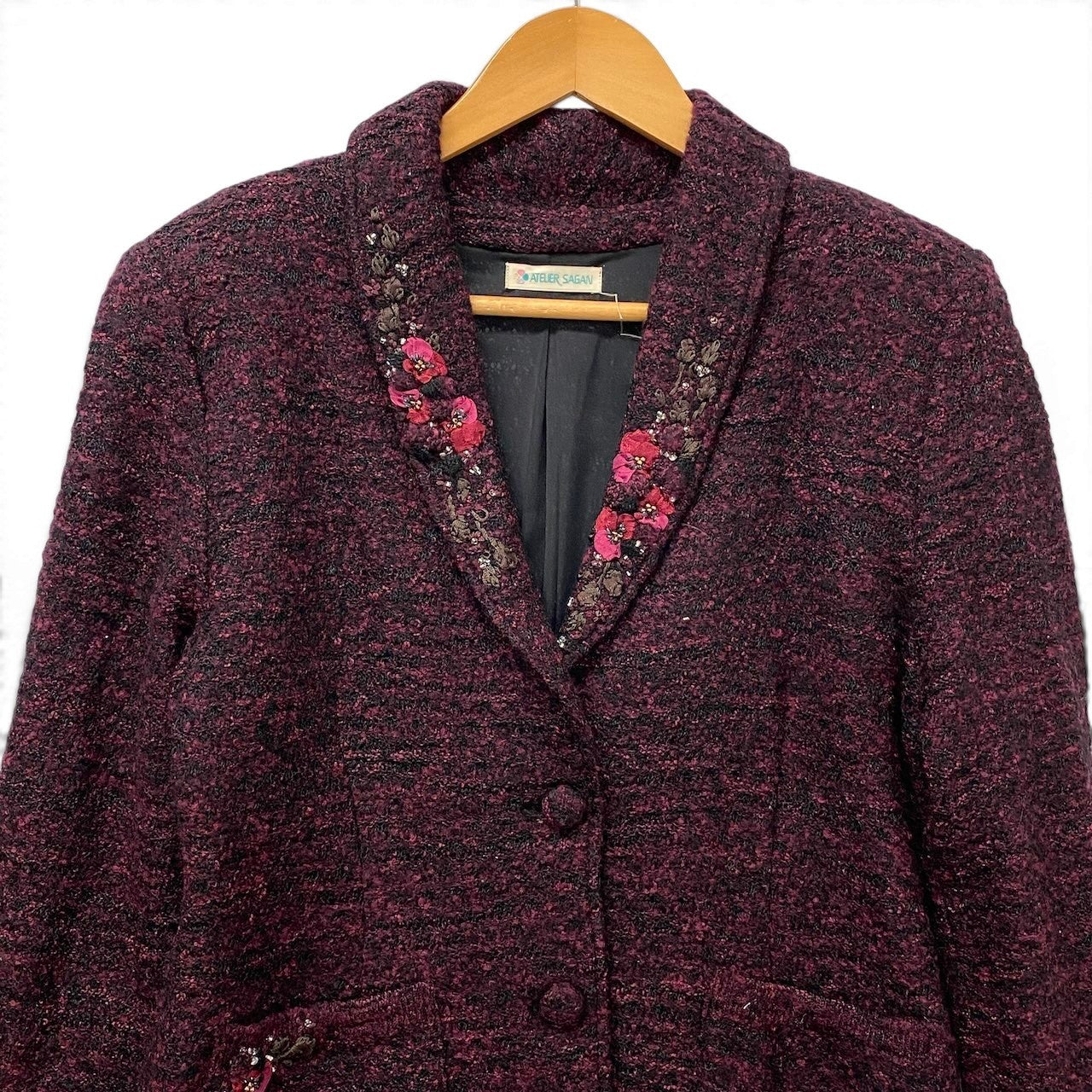 32g2 ATELIER SAGAN アトリエサガン ニットテーラードジャケット ウールジャケット 襟花刺繍 Mサイズ パープル系 レディース 女性用u02t