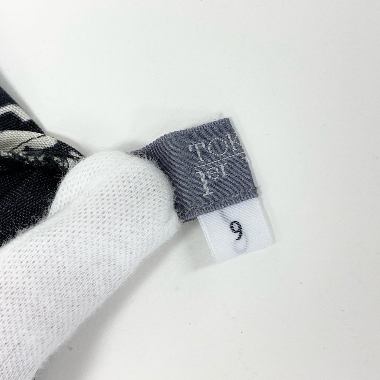 59k1《未使用品》タグ付 TOKUKO 1er Vol トクコプルミエヴォル 日本製 花柄プリント ワンピース ドレス レース 9 Mサイズ ブラック トリアセテート レディースo07t