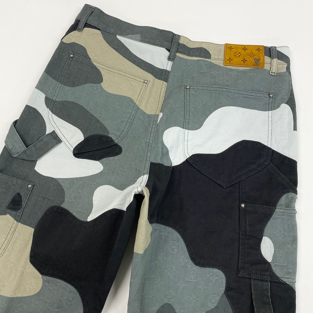 Id2 《美品》 LOUIS VUITTON ルイヴィトン Kid Super メイドトゥオーダー デニムパンツ Made To Order Denim Pants サイズ34 グレー LV モノグラムt18r