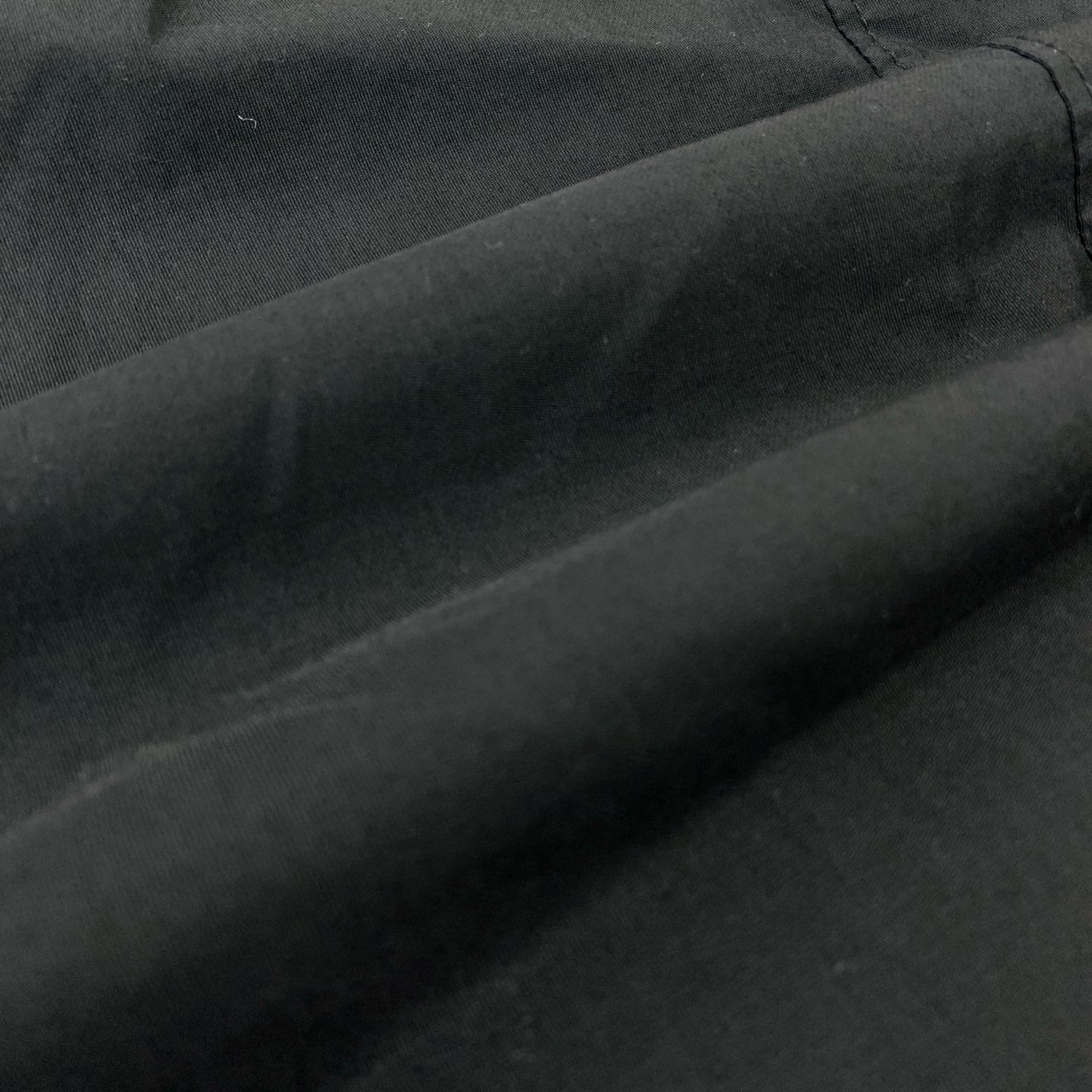 71i26 《美品》patagonia パタゴニア イスマスジャケット  中綿ジャケット アウター 26990 Mサイズ ブラック メンズk02i
