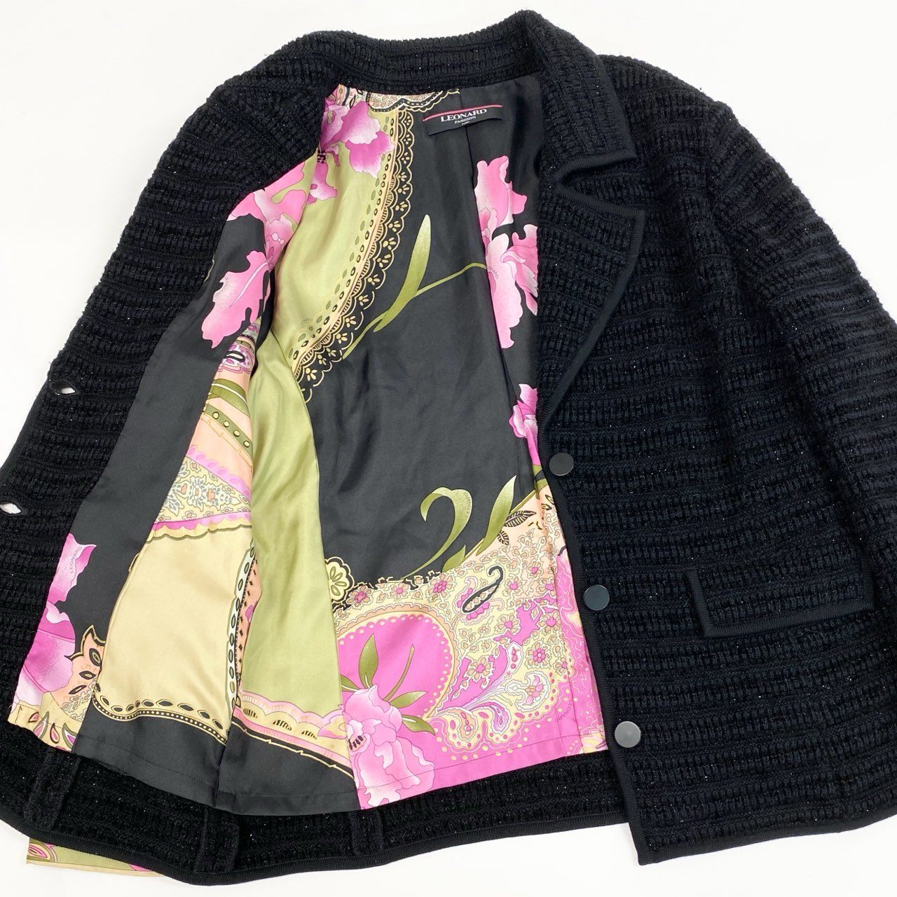 58a21 LEONARD FASHION レオナール ニットジャケット テーラードジャケット ラメニット 裏地花柄プリント レディース 女性用 大きいサイズ LL ブラックu02t